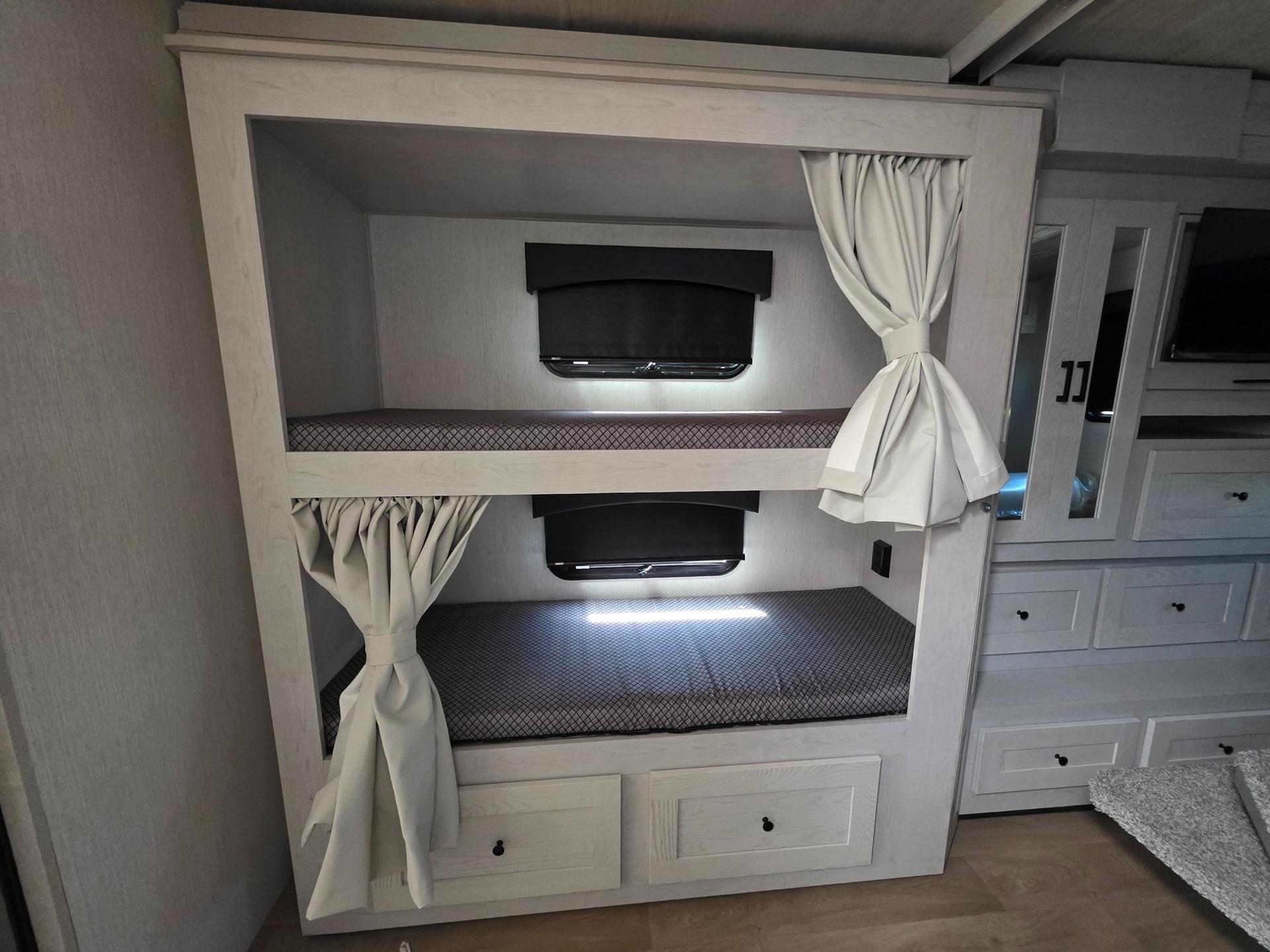 2026 NeXus RV 2026 NeXus RV Ghost - thumbnail 49