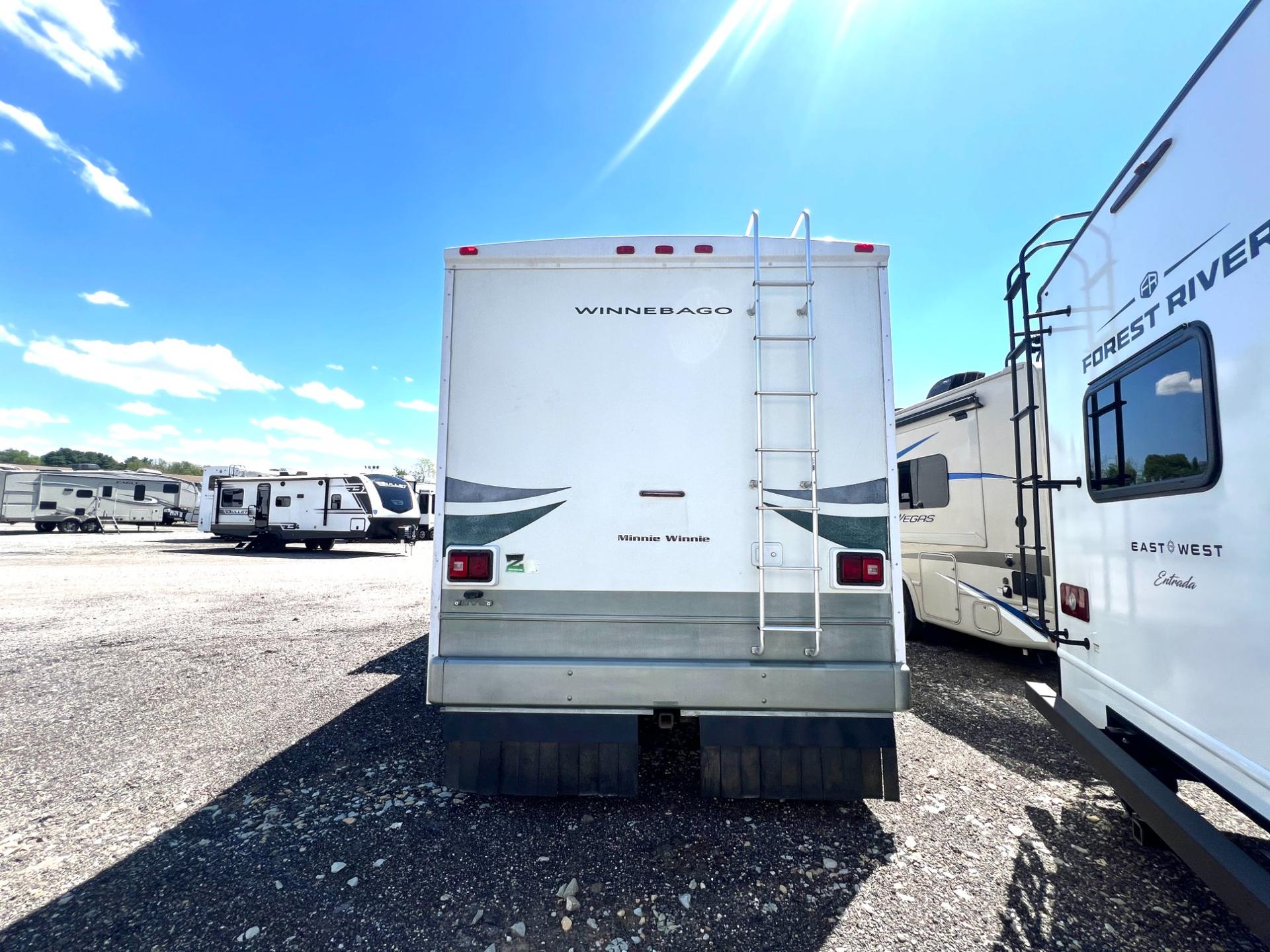 2001 Winnebago 2001 Winnebago Minnie Winnie - thumbnail 5