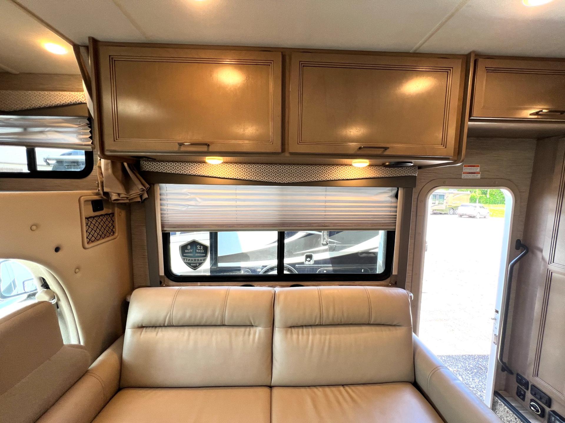 2022 Thor Motor Coach 2022 Thor Motor Coach Four Winds - thumbnail 18
