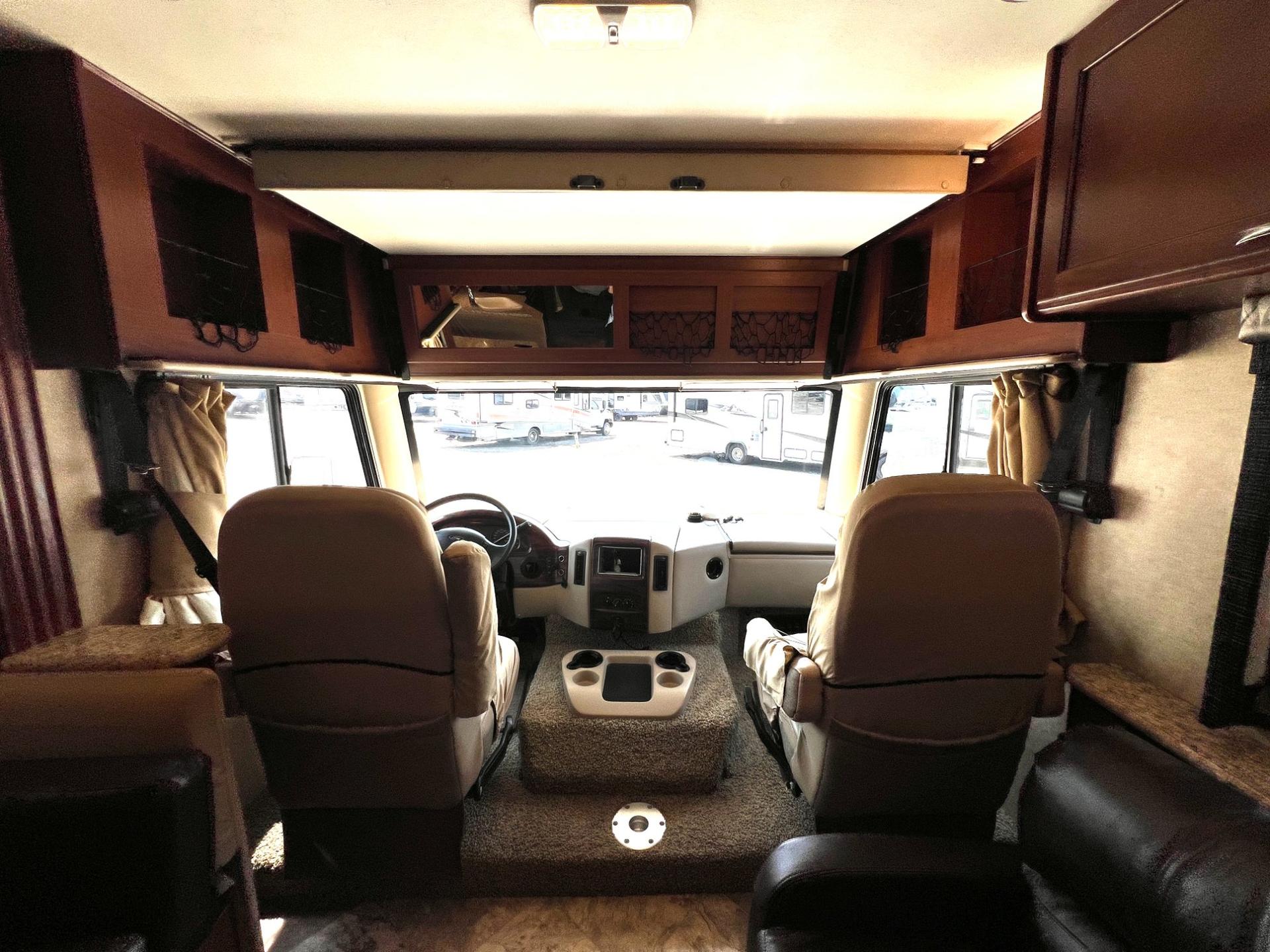 2015 Thor Motor Coach 2015 Thor Motor Coach ACE - thumbnail 12