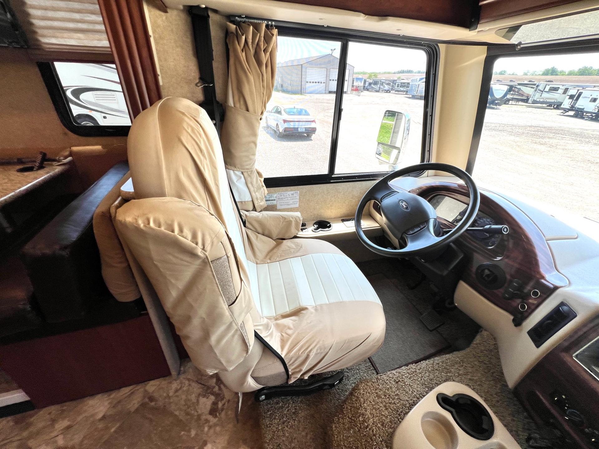 2015 Thor Motor Coach 2015 Thor Motor Coach ACE - thumbnail 17
