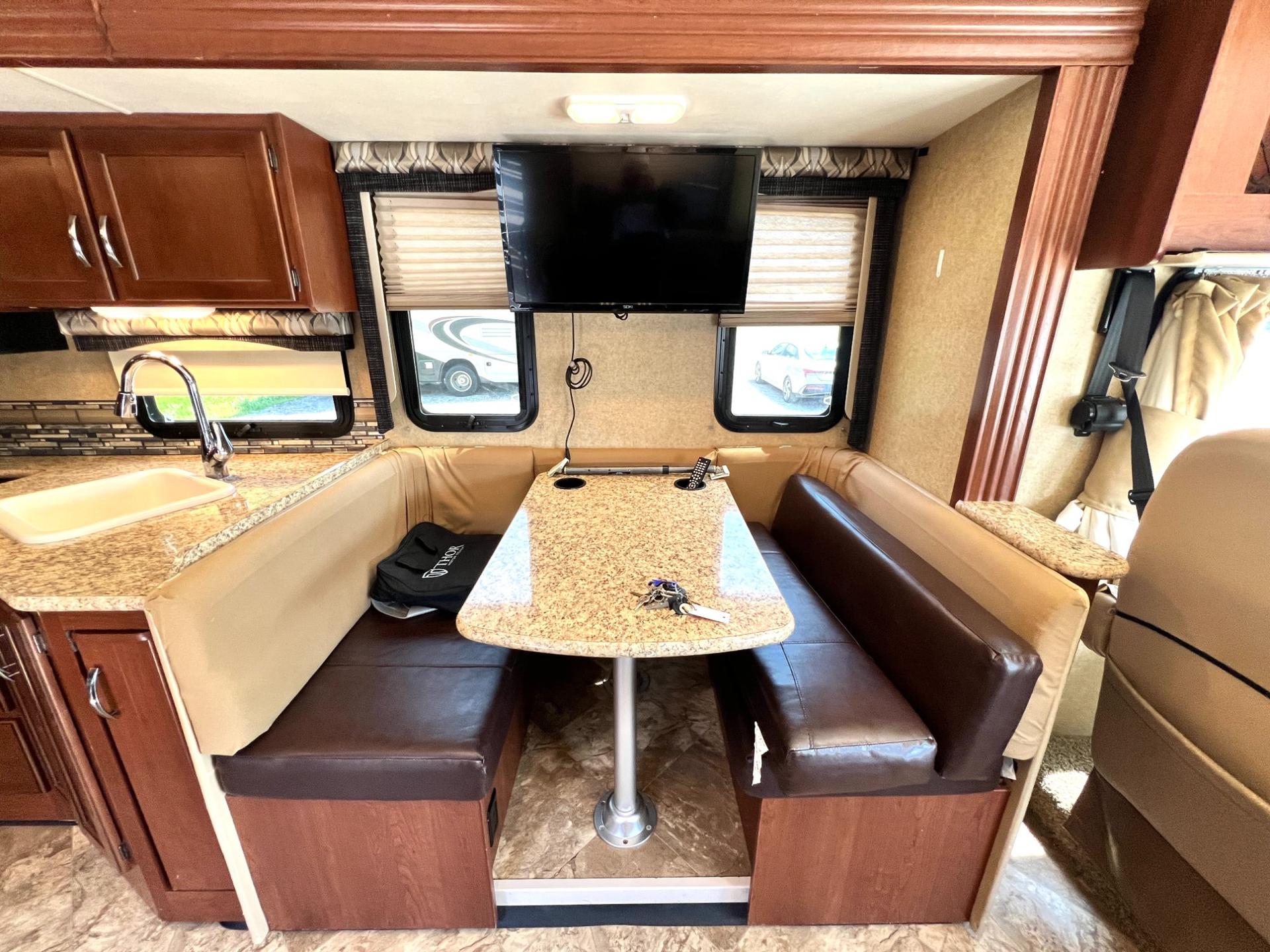 2015 Thor Motor Coach 2015 Thor Motor Coach ACE - thumbnail 26