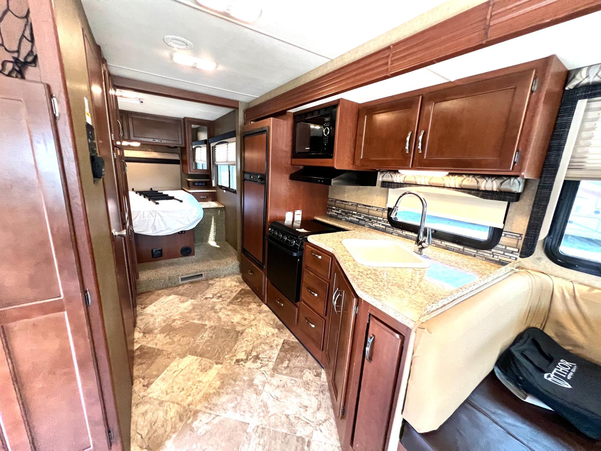 2015 Thor Motor Coach 2015 Thor Motor Coach ACE - thumbnail 29