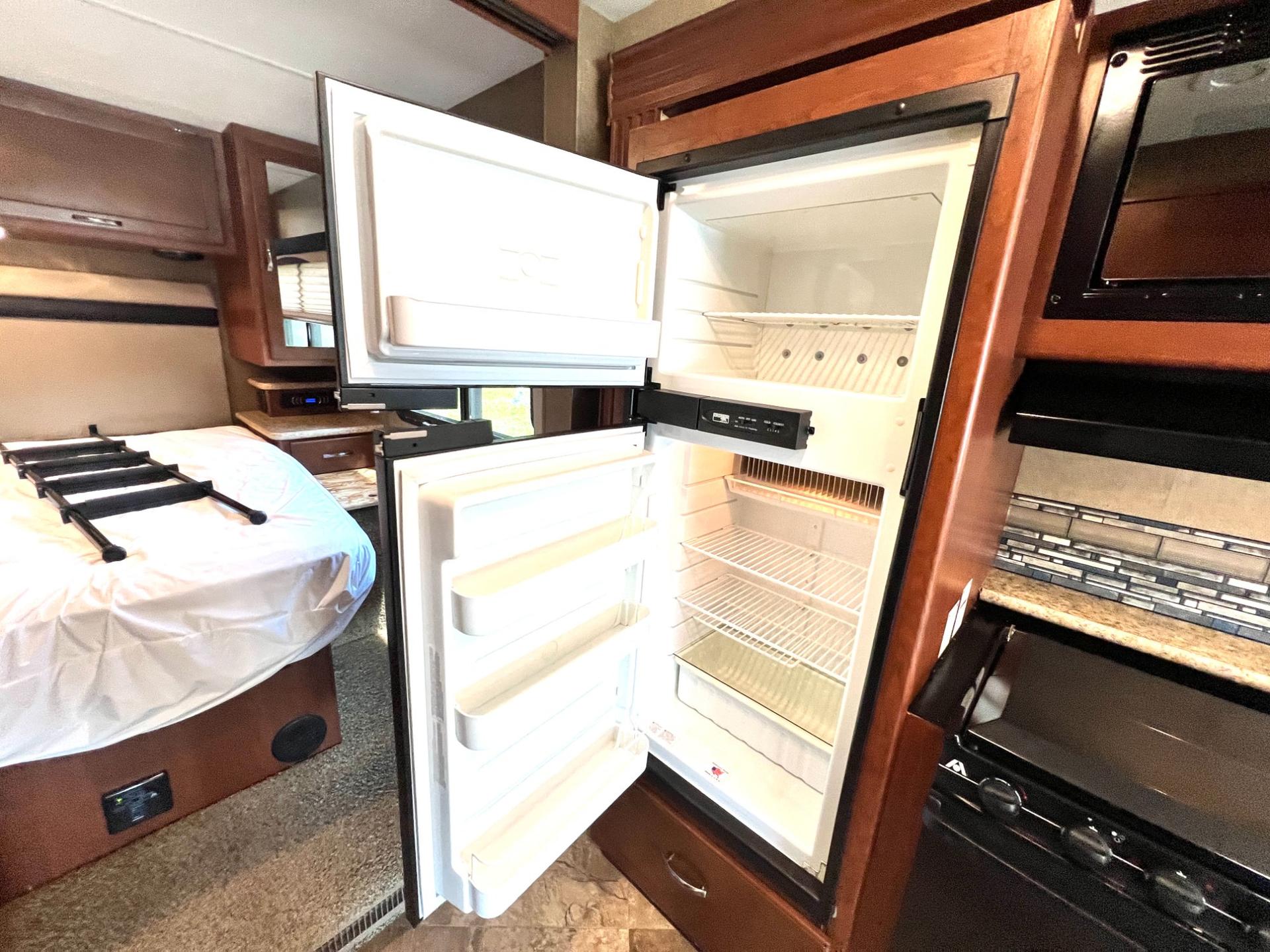 2015 Thor Motor Coach 2015 Thor Motor Coach ACE - thumbnail 38
