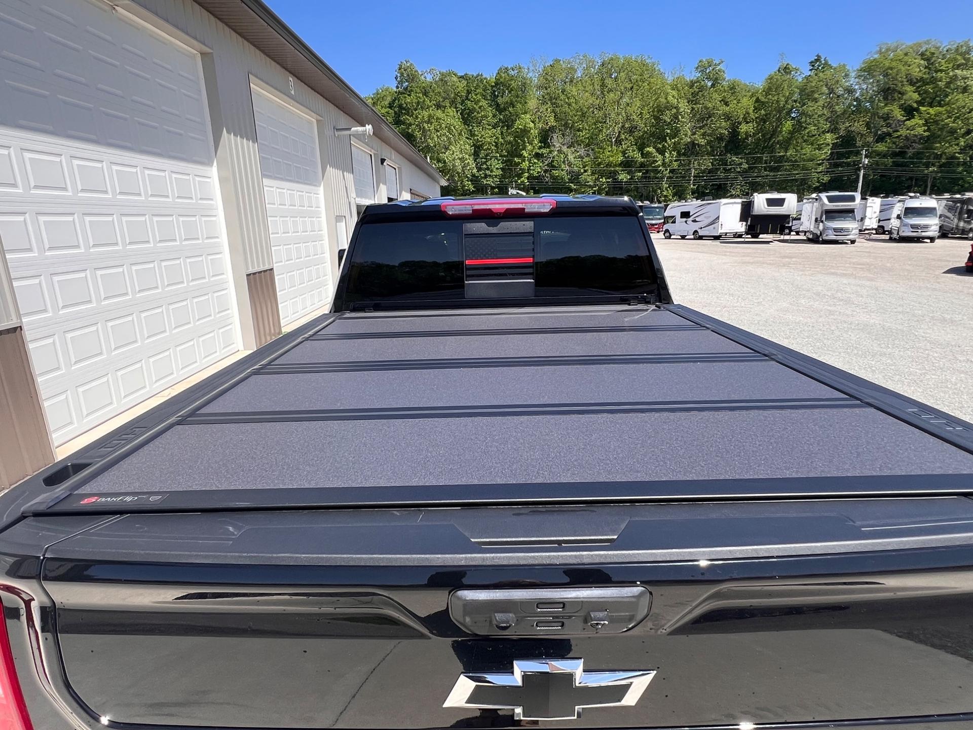 2024 Chevrolet 2024 Chevrolet Silverado 2500HD High Country - thumbnail 9