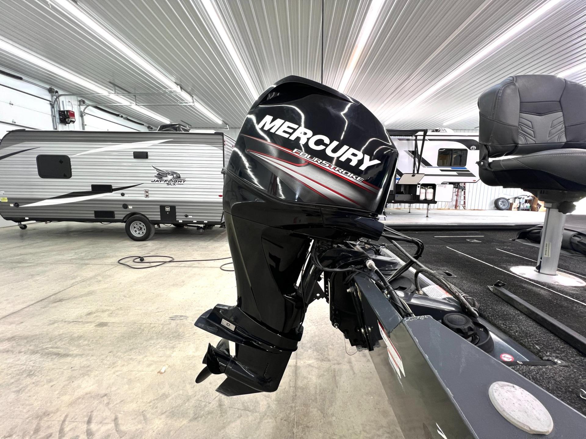 2019 Tracker 2019 Tracker Pro Team - thumbnail 5
