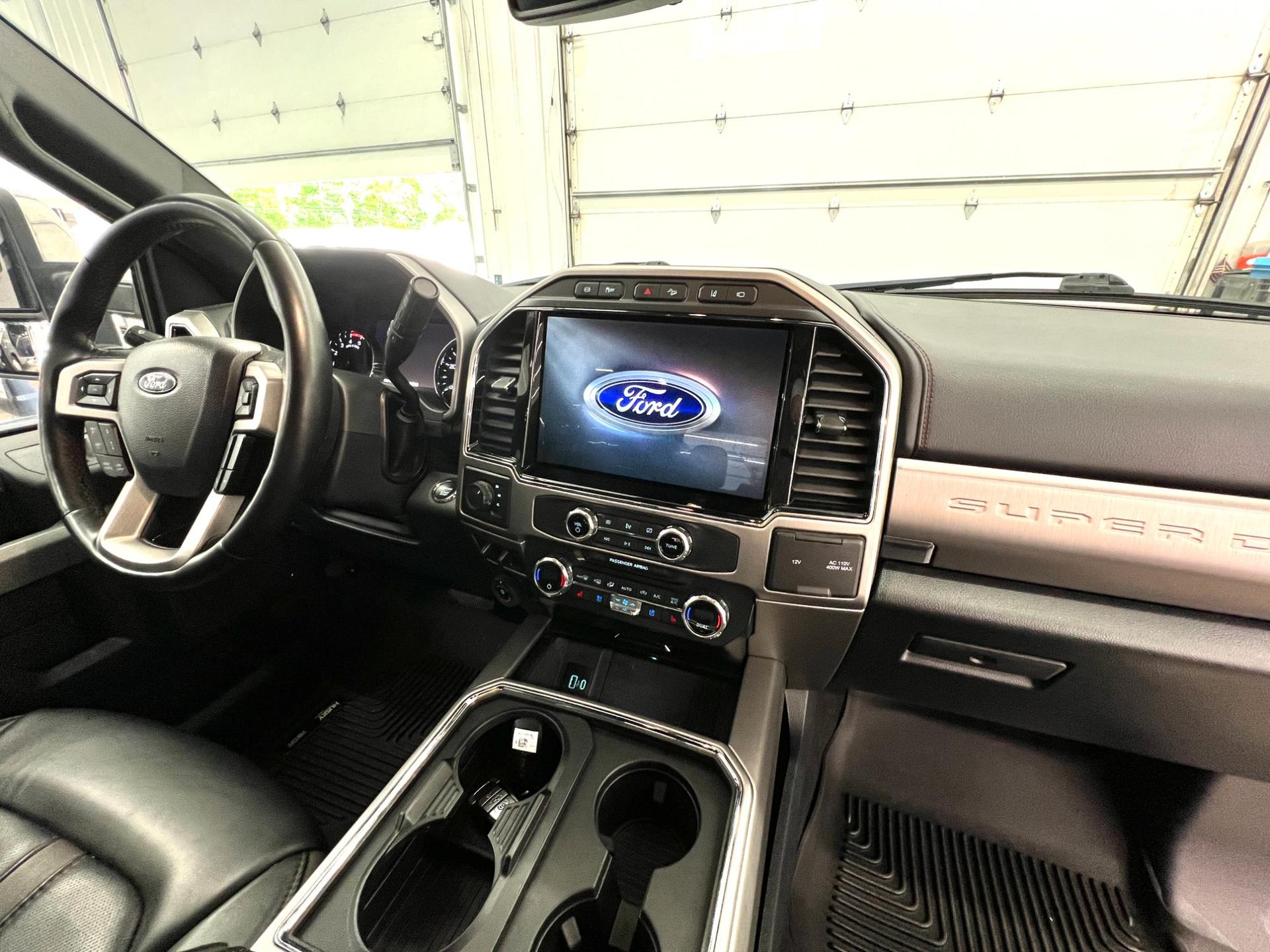 2022 Ford 2022 Ford F-450 Super Duty - thumbnail 16