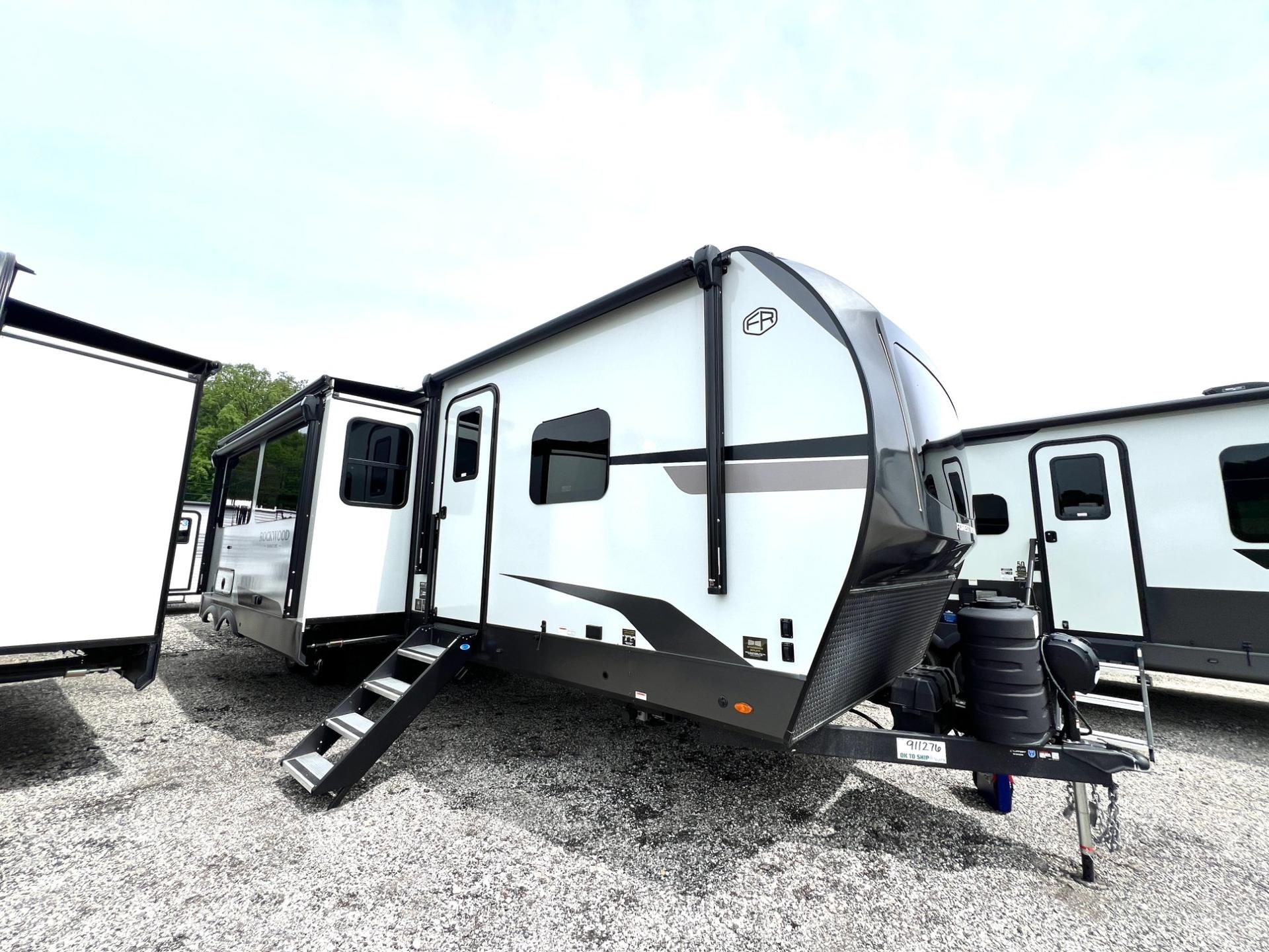 2026 Forest River Rockwood Signature 8421DB
