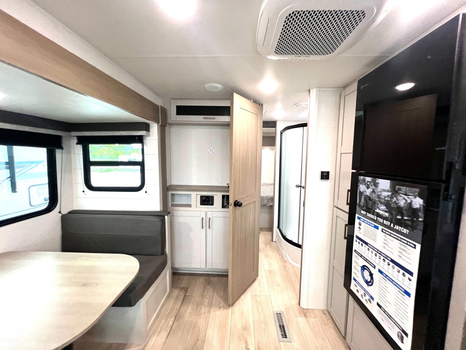 2026 Jayco 2026 Jayco Jay Flight SLX - thumbnail 27