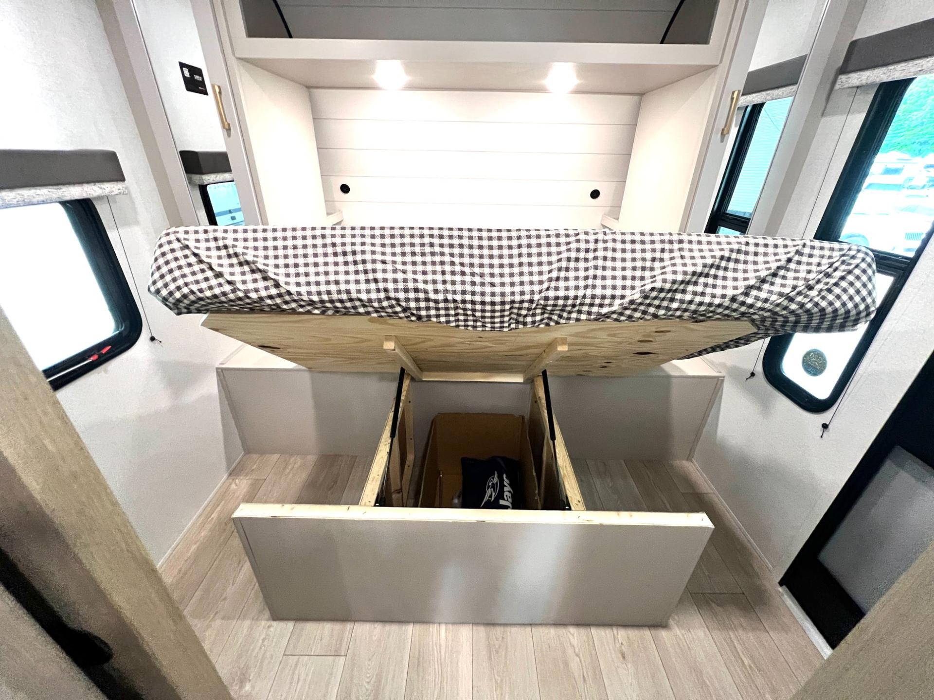2026 Jayco 2026 Jayco Jay Flight SLX - thumbnail 36