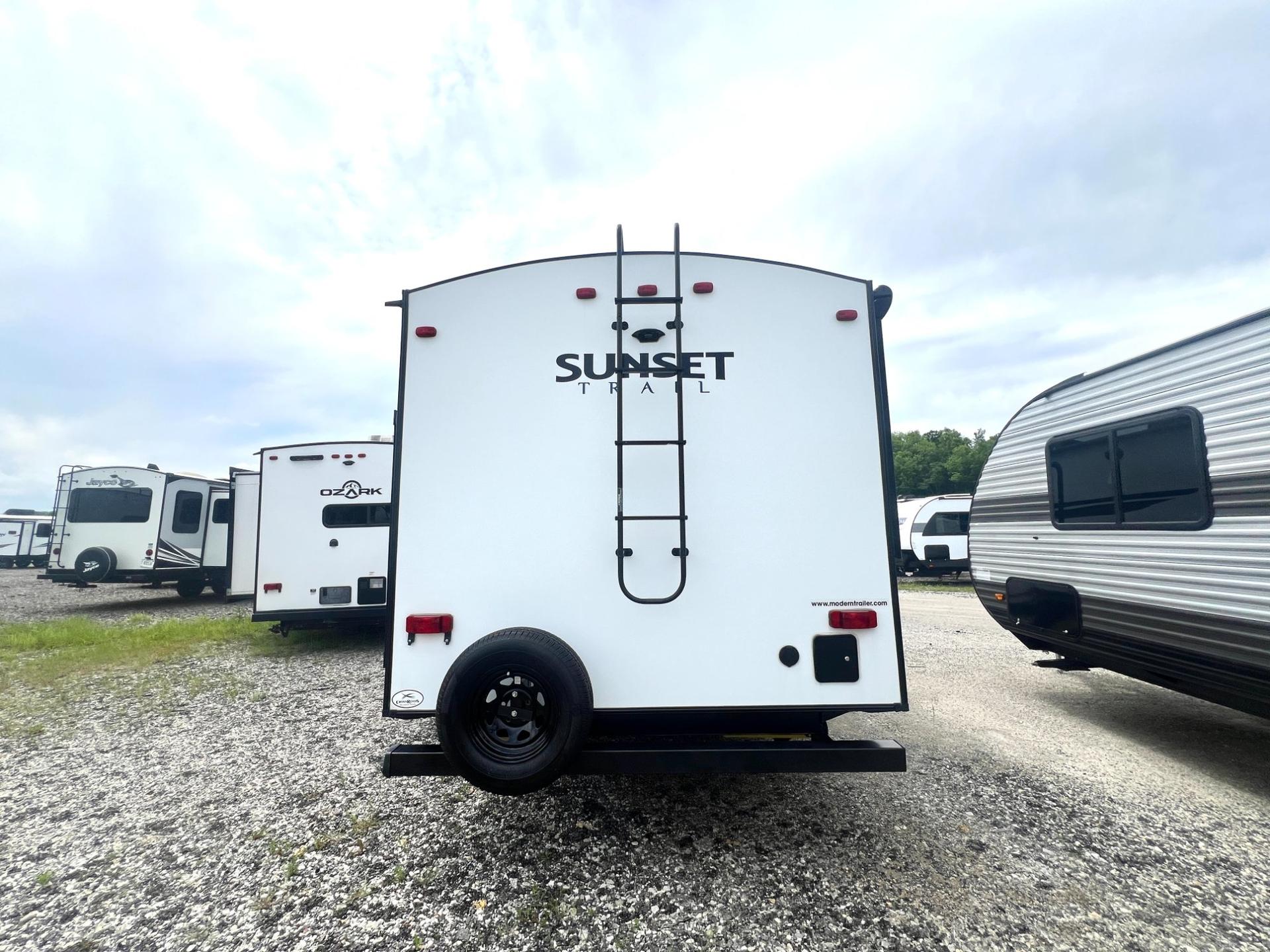 2021 CROSSROADS RV 2021 CROSSROADS RV SUNSET TRAIL - thumbnail 5