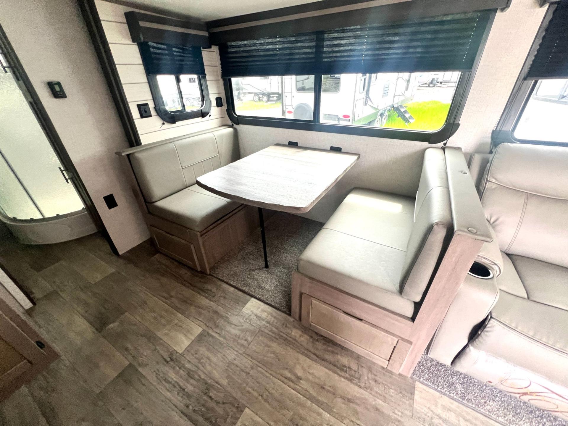 2021 CROSSROADS RV 2021 CROSSROADS RV SUNSET TRAIL - thumbnail 15