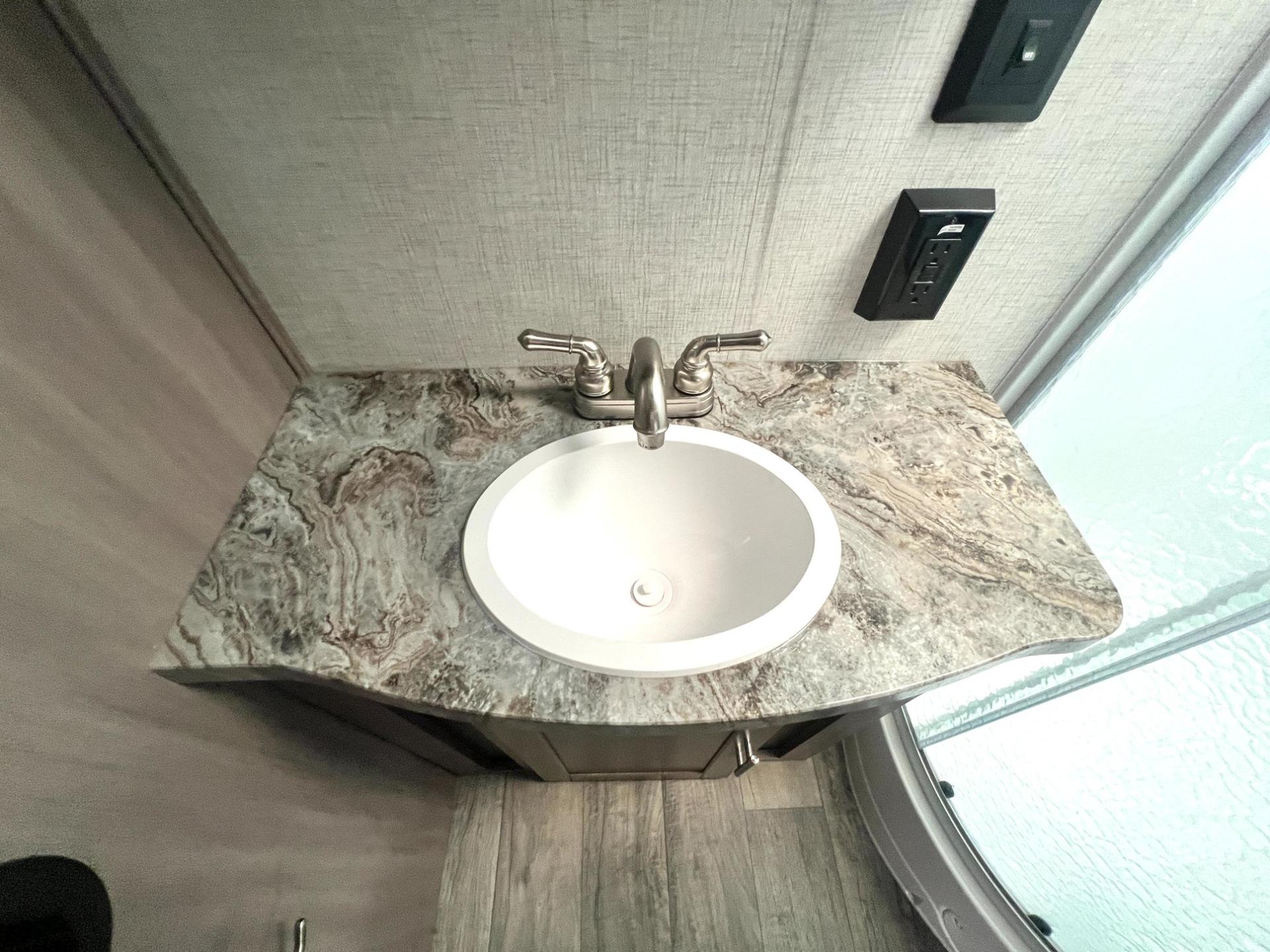 2021 CROSSROADS RV 2021 CROSSROADS RV SUNSET TRAIL - thumbnail 27