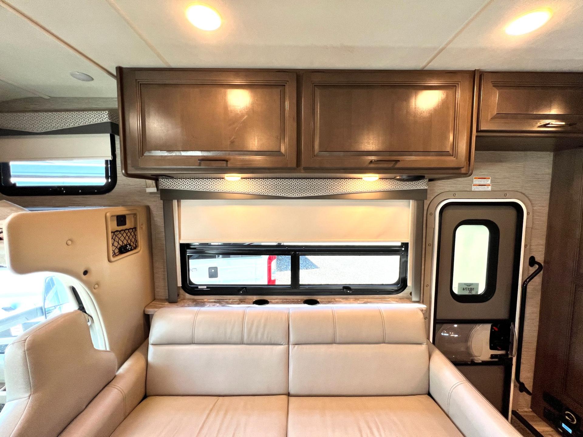 2021 Thor Motor Coach 2021 Thor Motor Coach Four Winds - thumbnail 23