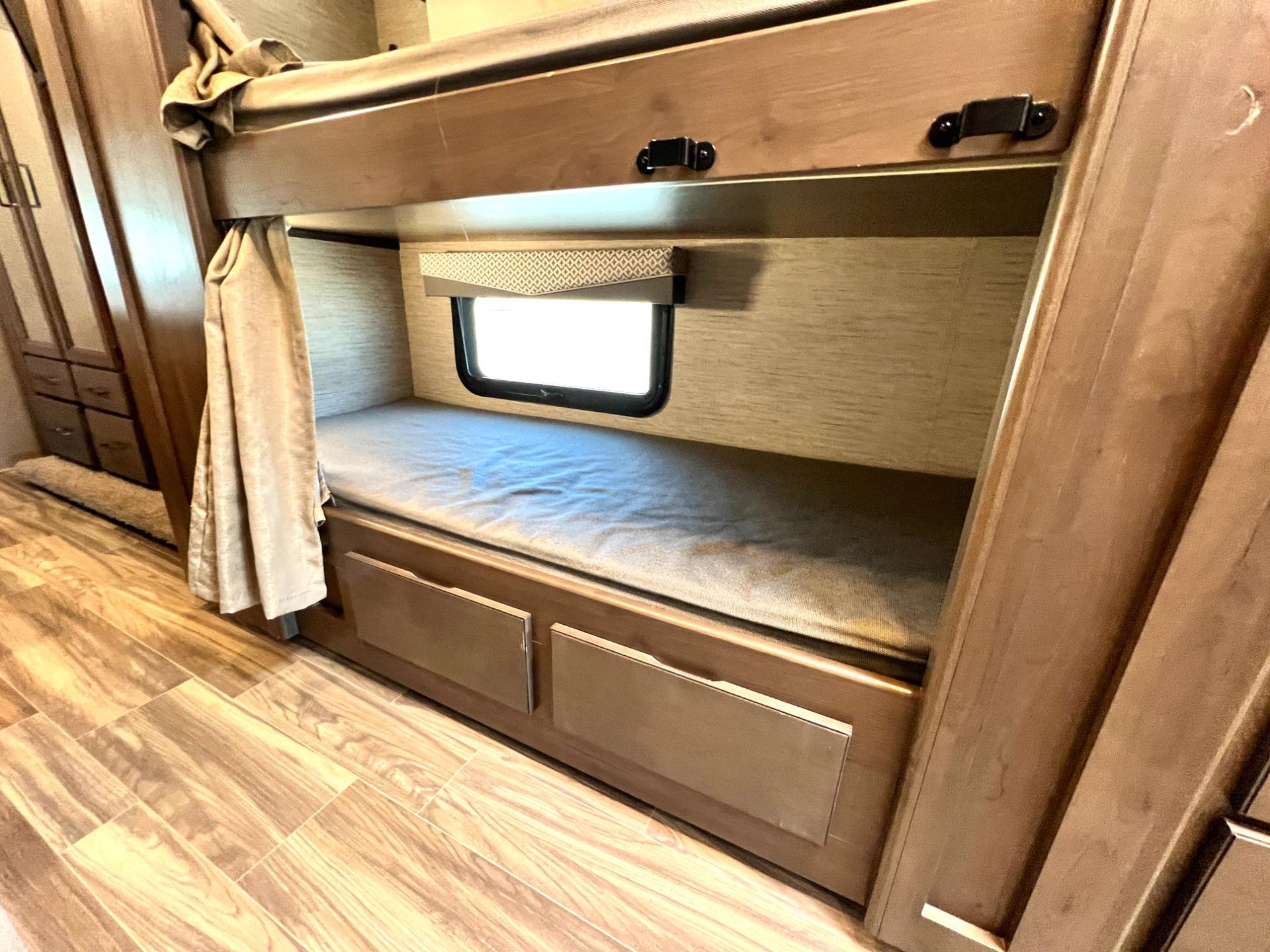2021 Thor Motor Coach 2021 Thor Motor Coach Four Winds - thumbnail 44