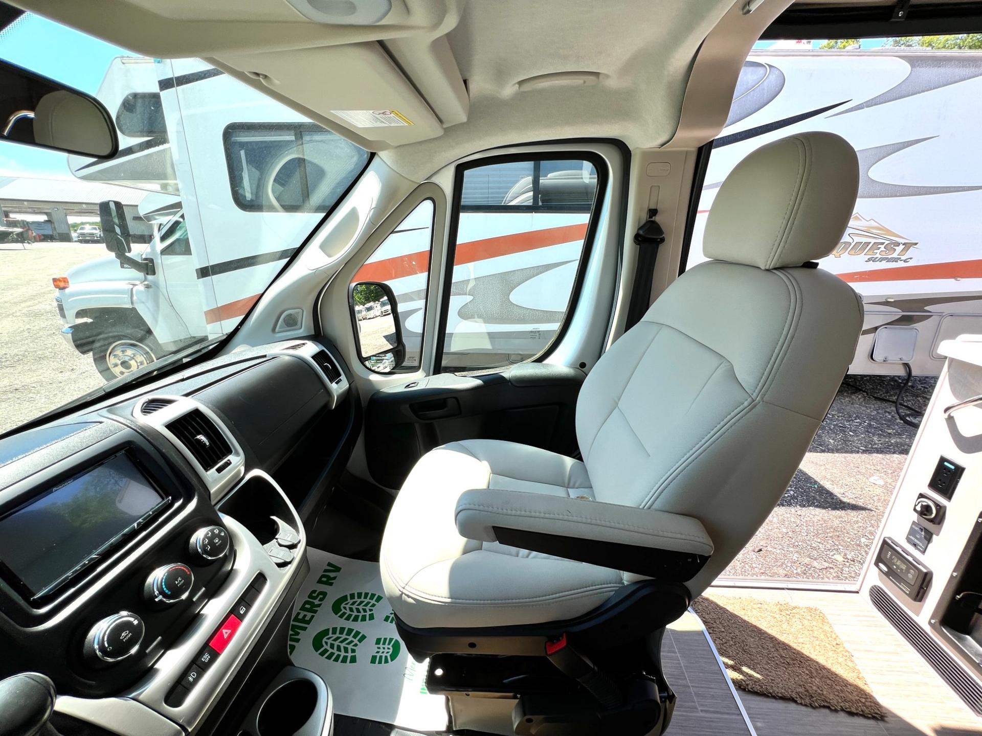 2022 Thor Motor Coach 2022 Thor Motor Coach TELLARO - thumbnail 12