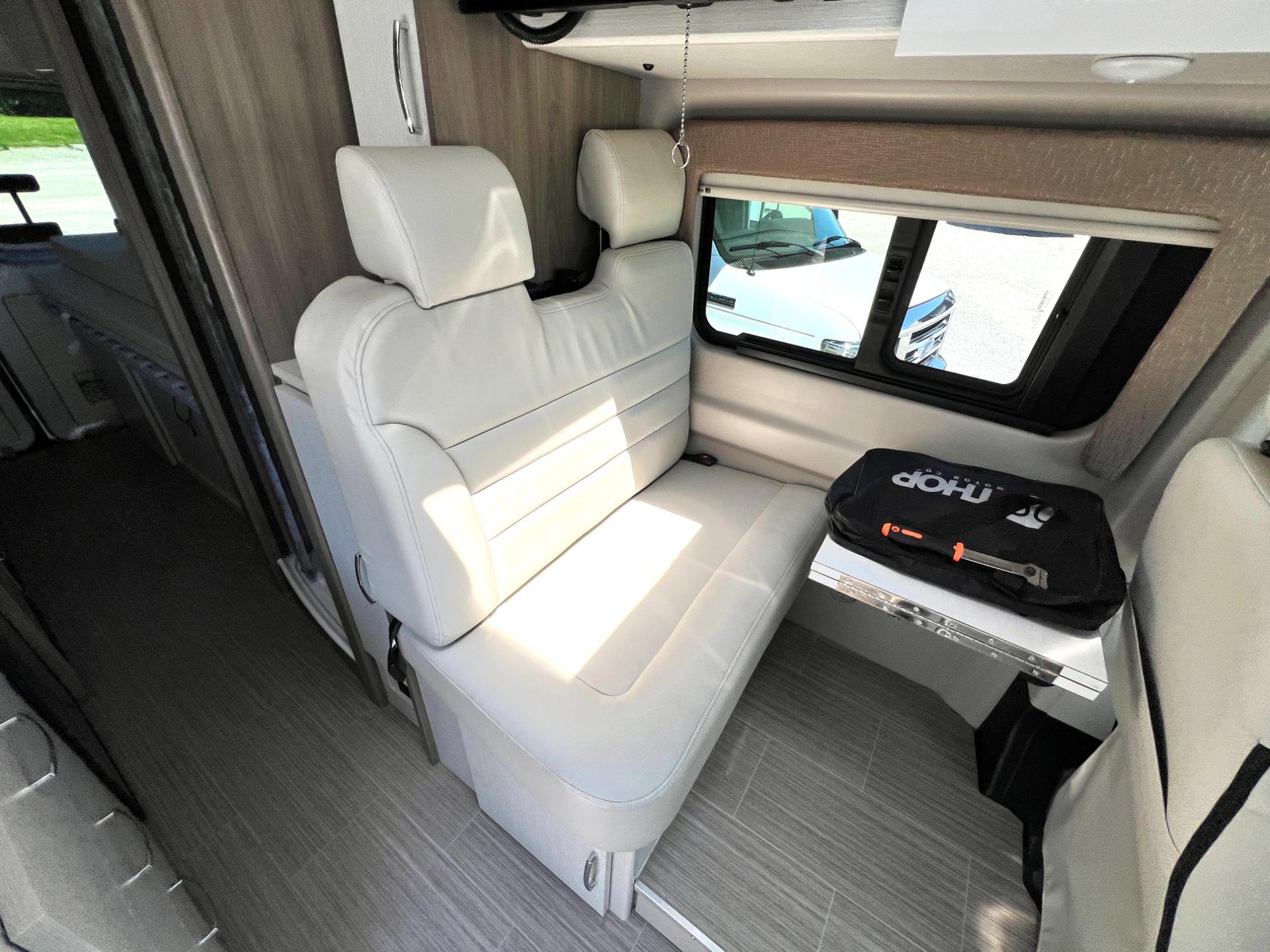 2022 Thor Motor Coach 2022 Thor Motor Coach TELLARO - thumbnail 19