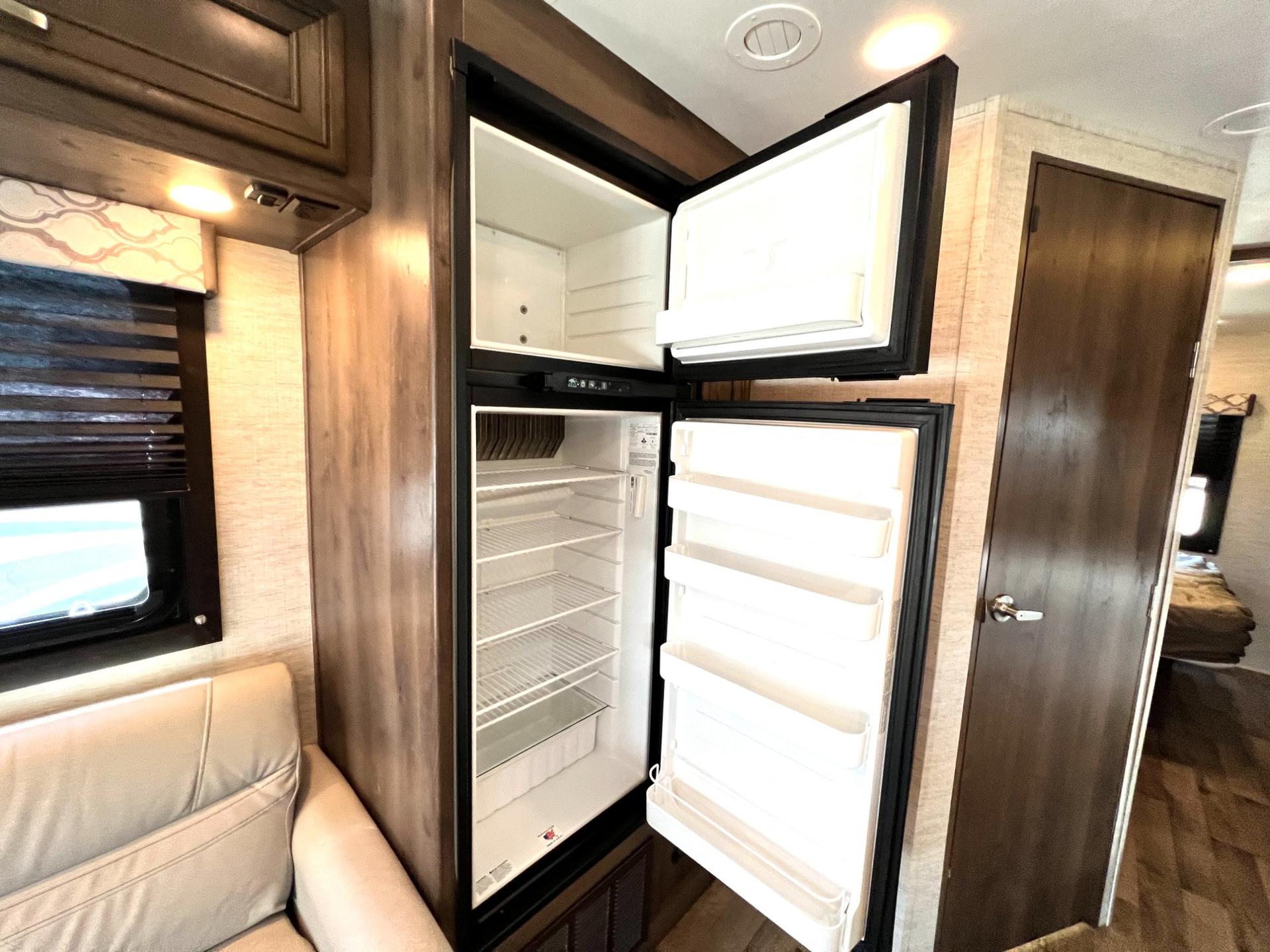 2021 Jayco 2021 Jayco Redhawk - thumbnail 23