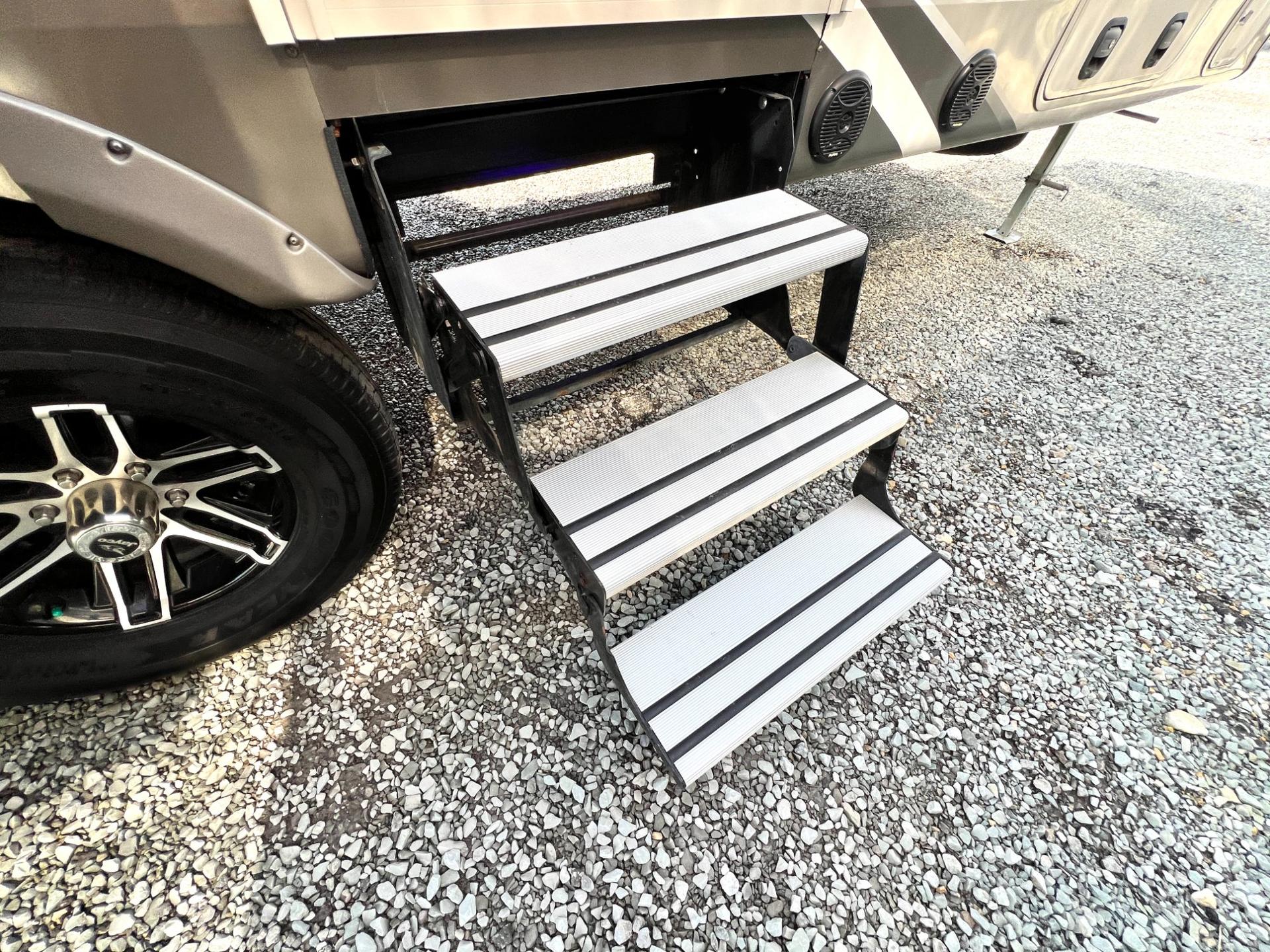 2018 Jayco 2018 Jayco Eagle - thumbnail 10