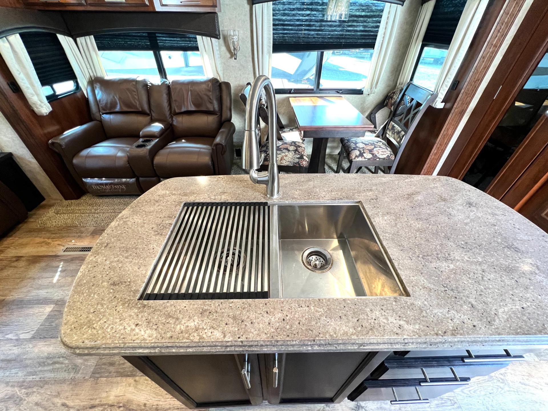 2018 Jayco 2018 Jayco Eagle - thumbnail 17