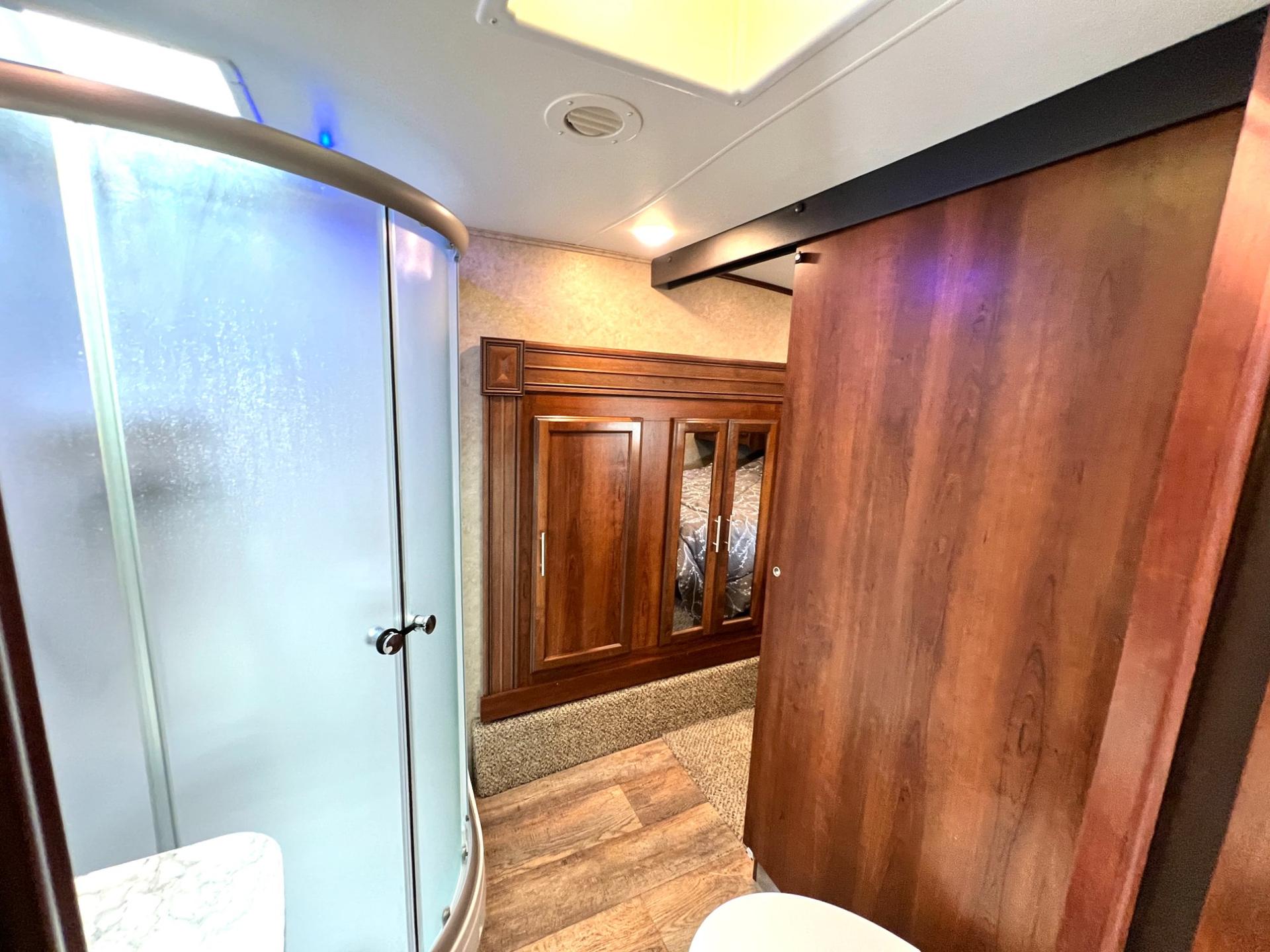 2018 Jayco 2018 Jayco Eagle - thumbnail 33