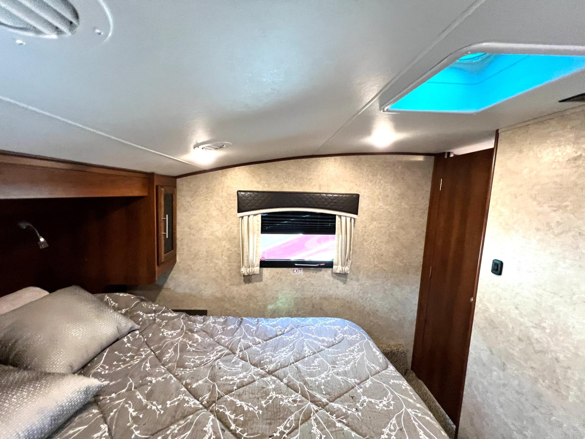 2018 Jayco 2018 Jayco Eagle - thumbnail 41