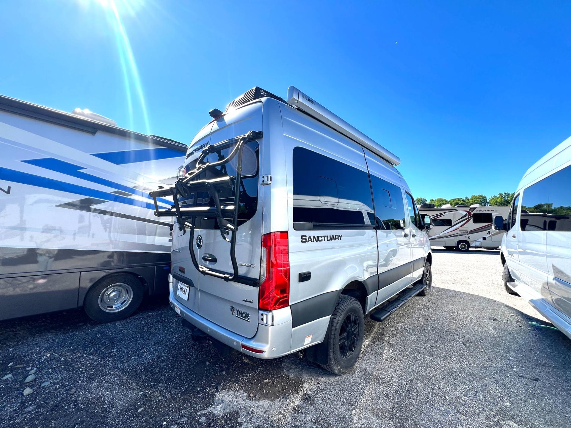 2021 Thor Motor Coach 2021 Thor Motor Coach Sanctuary - thumbnail 7