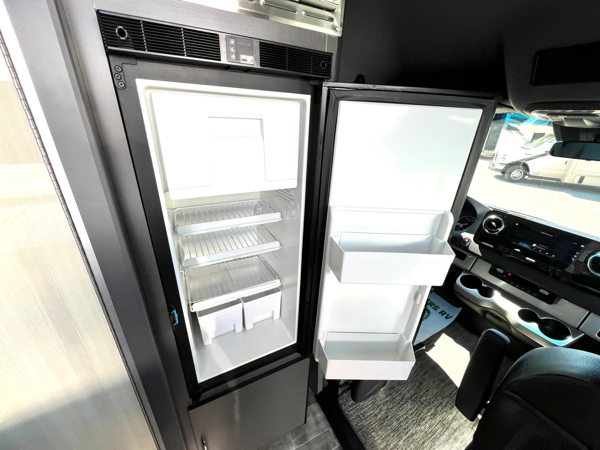 2021 Thor Motor Coach 2021 Thor Motor Coach Sanctuary - thumbnail 16