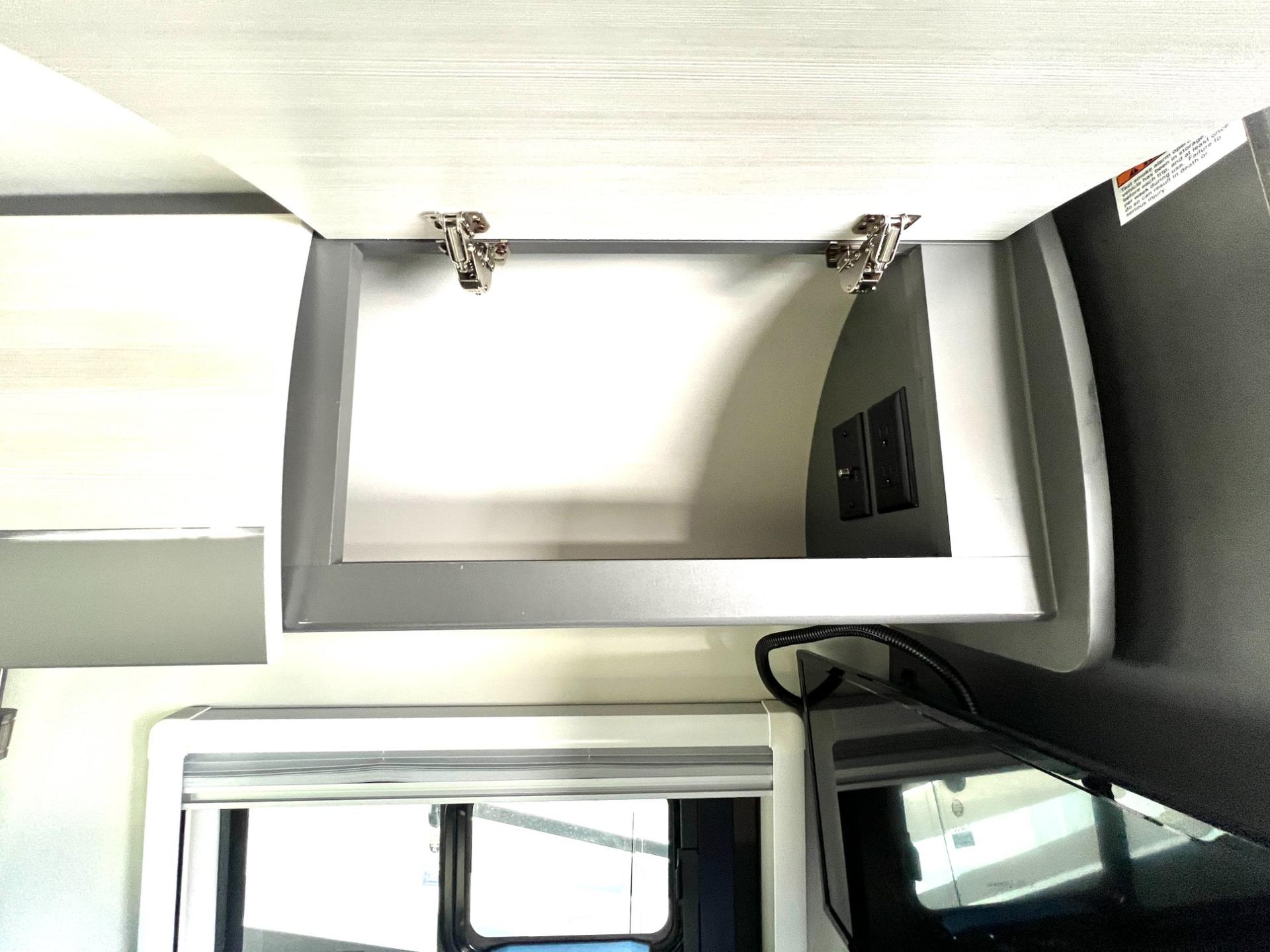 2021 Thor Motor Coach 2021 Thor Motor Coach Sanctuary - thumbnail 22