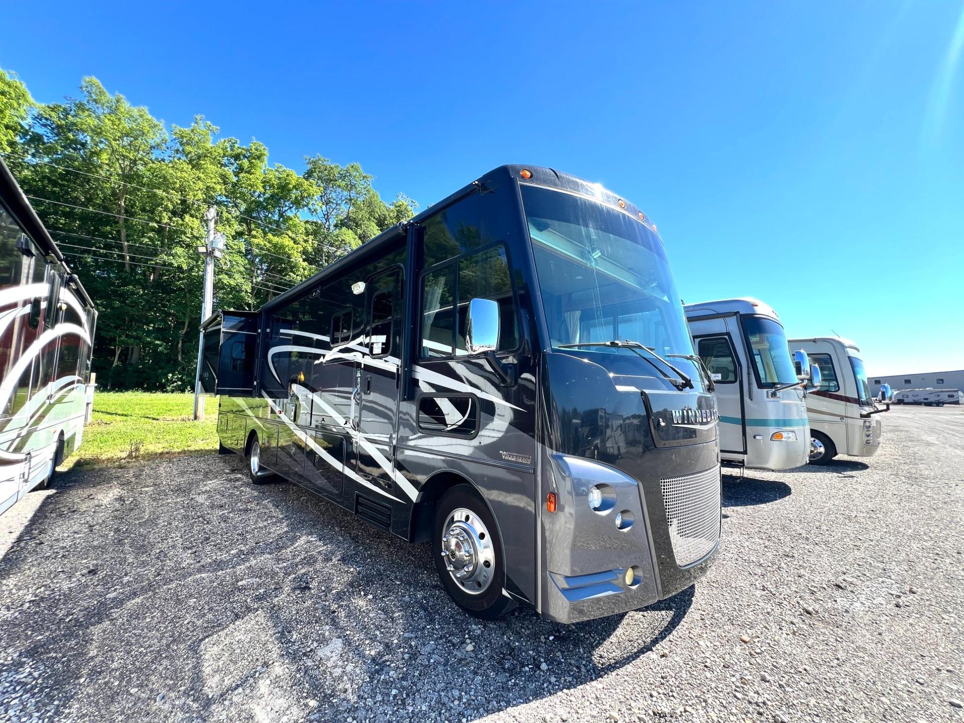2017 Winnebago Vista LX35F