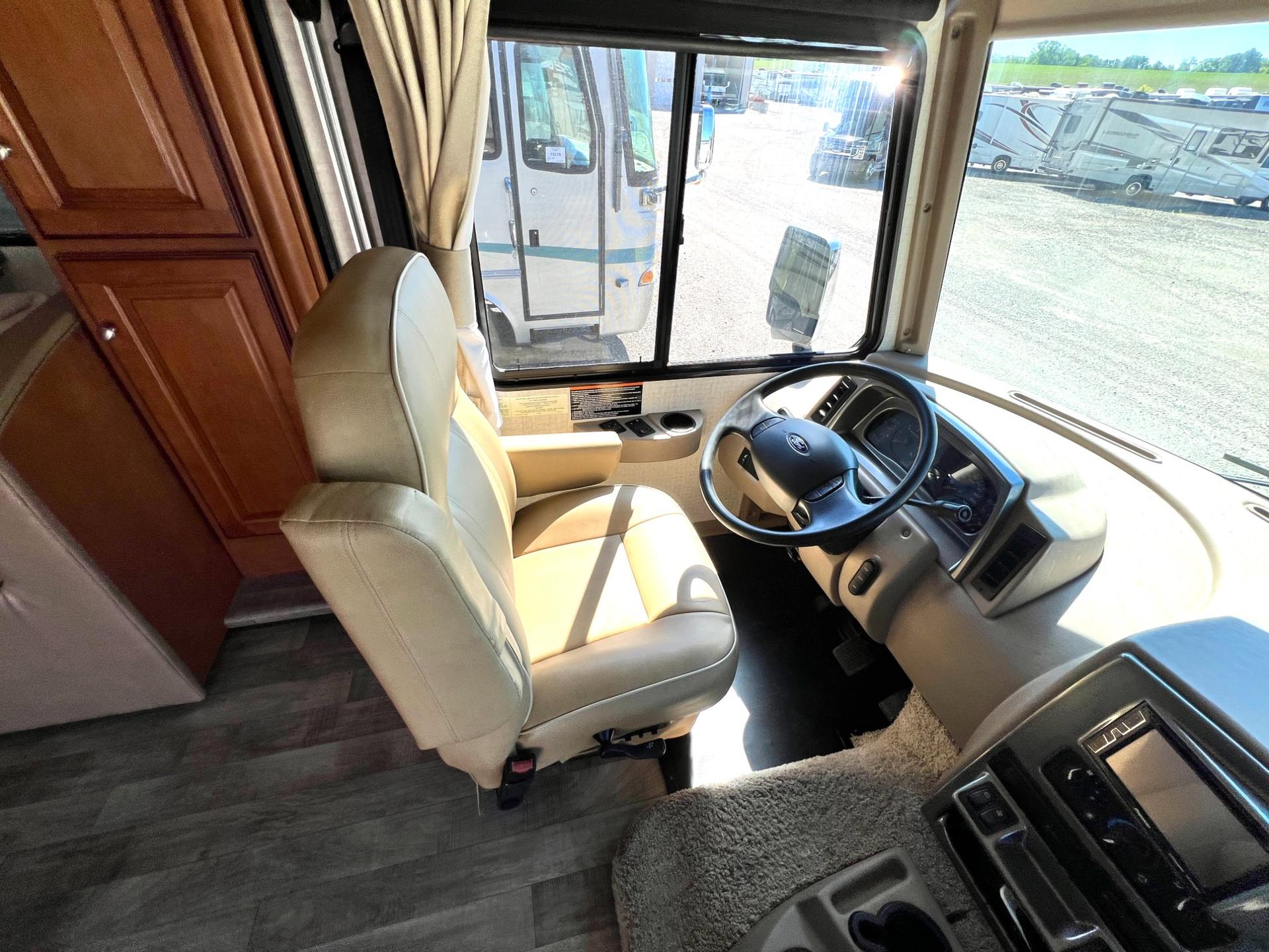 2017 Winnebago 2017 Winnebago Vista - thumbnail 12