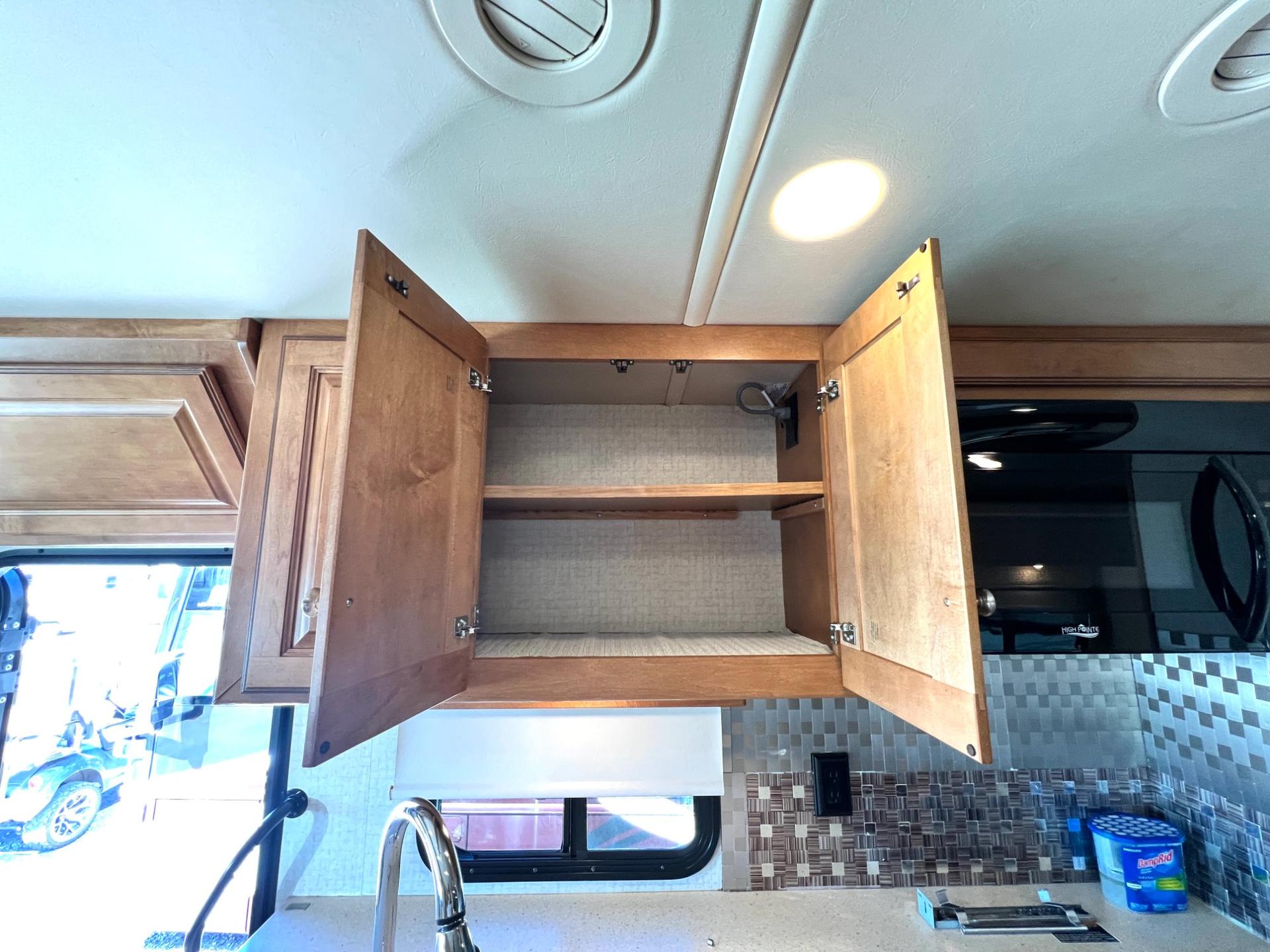 2017 Winnebago 2017 Winnebago Vista - thumbnail 20