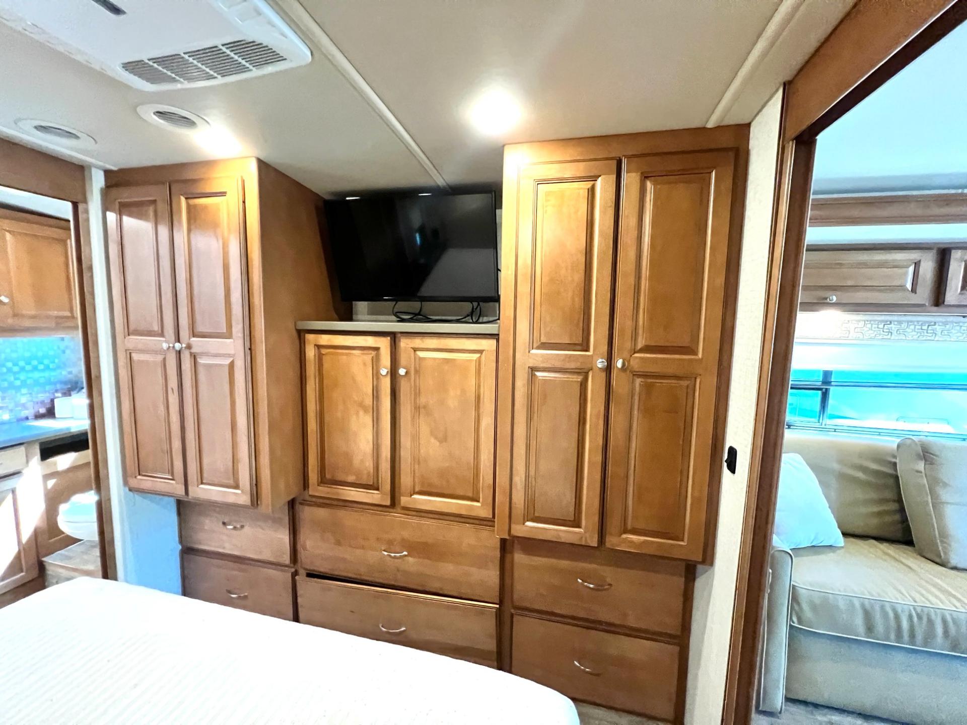 2017 Winnebago 2017 Winnebago Vista - thumbnail 33