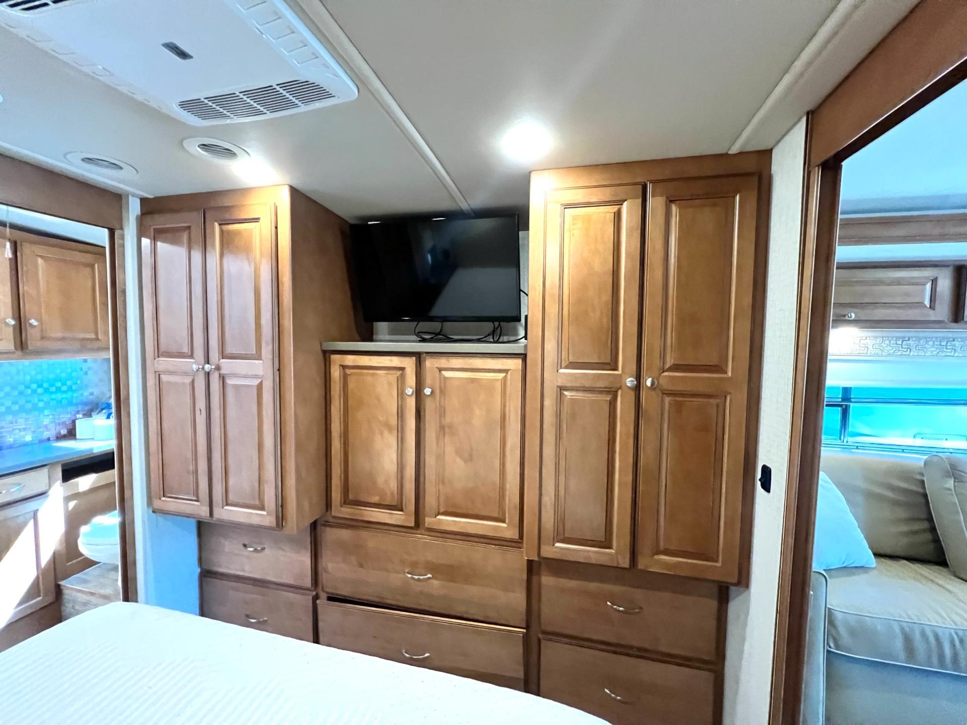 2017 Winnebago 2017 Winnebago Vista - thumbnail 45