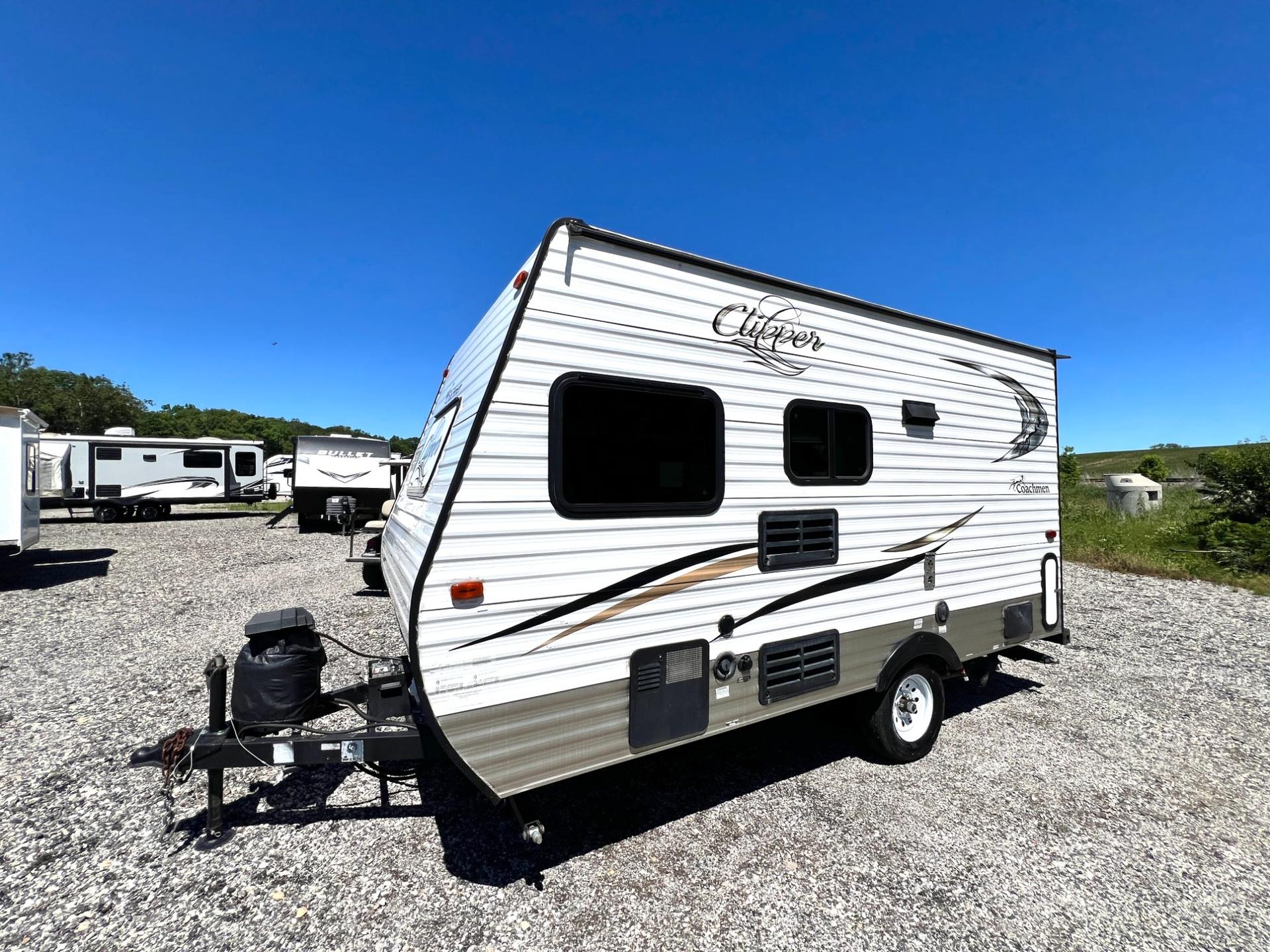 2016 Coachmen 2016 Coachmen Clipper - thumbnail 3