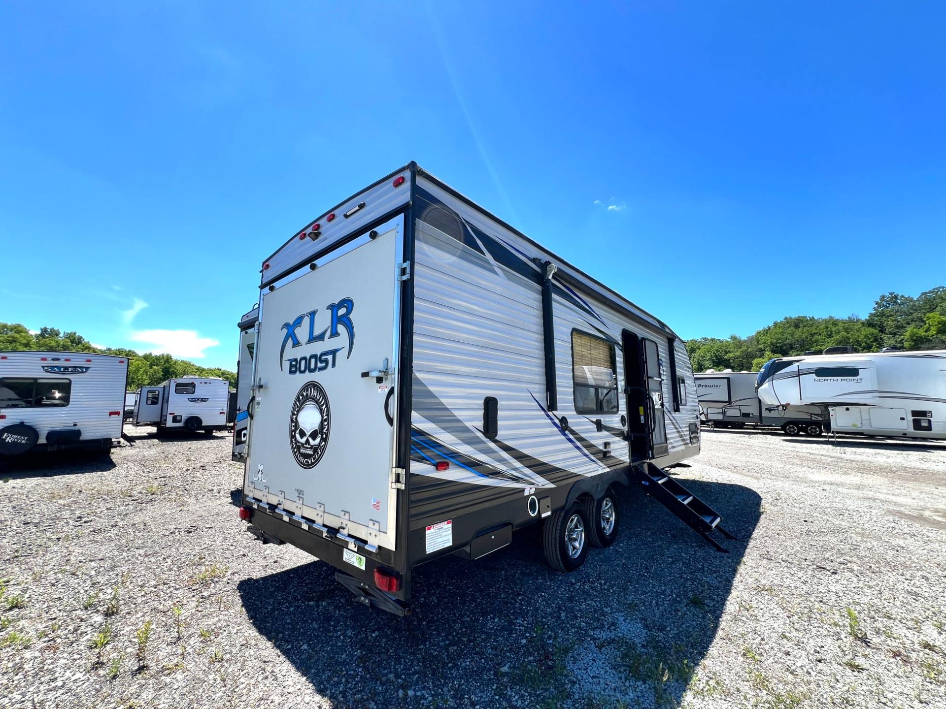 2018 Forest River 2018 Forest River XLR Boost - thumbnail 6