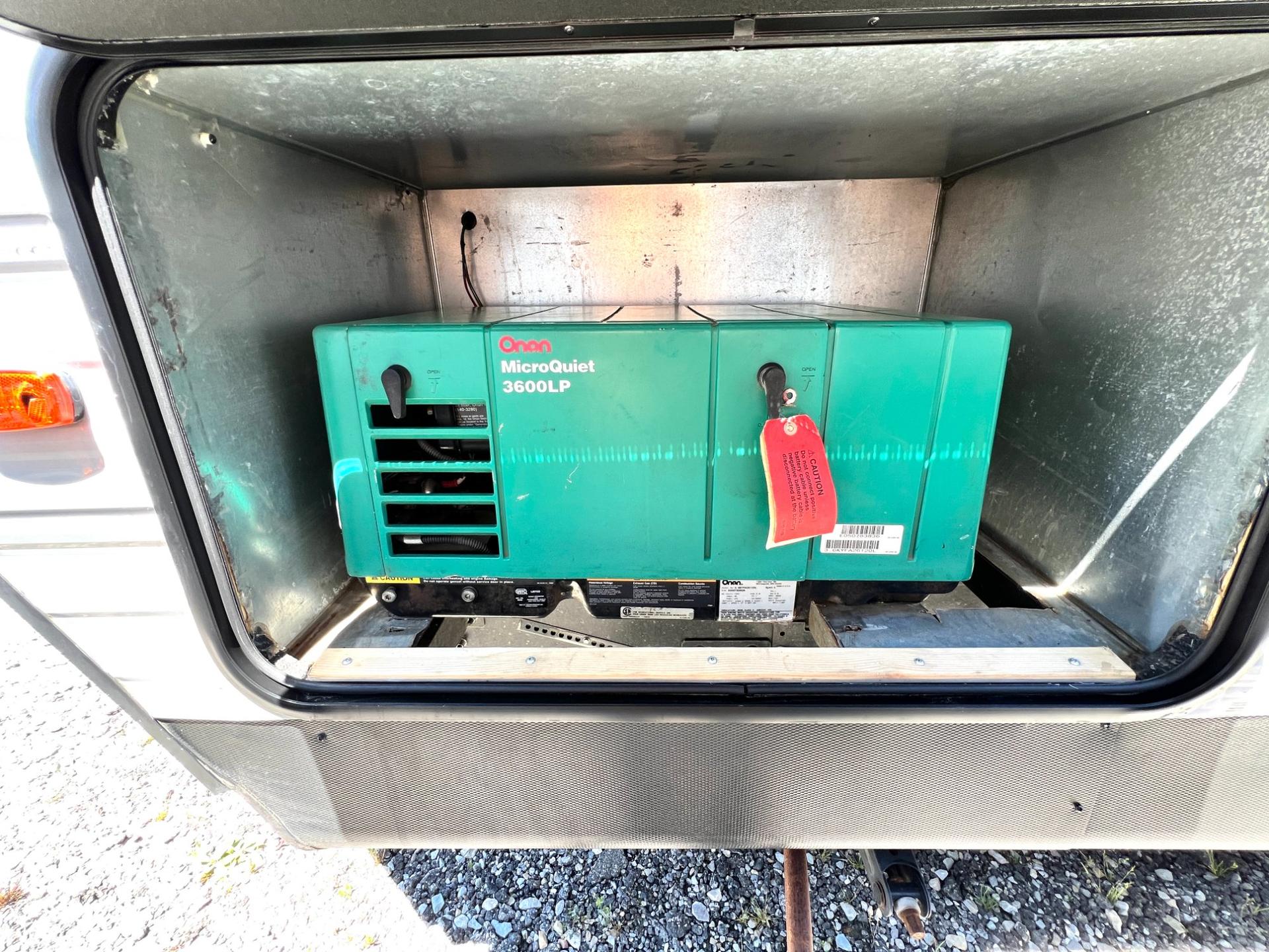 2018 Forest River 2018 Forest River XLR Boost - thumbnail 8
