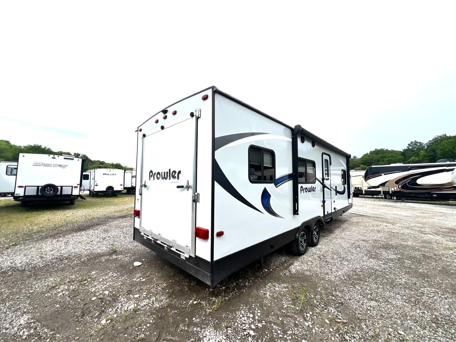 2018 Heartland 2018 Heartland Prowler Toy Hauler Series - thumbnail 6