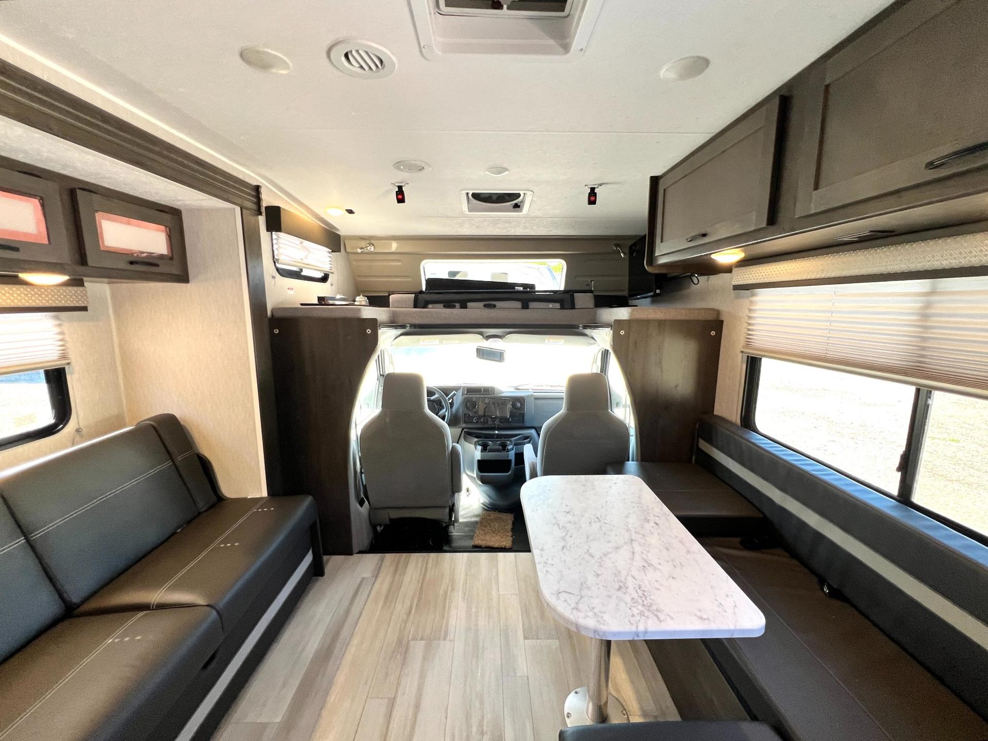 2023 Coachmen 2023 Coachmen Leprechaun - thumbnail 10