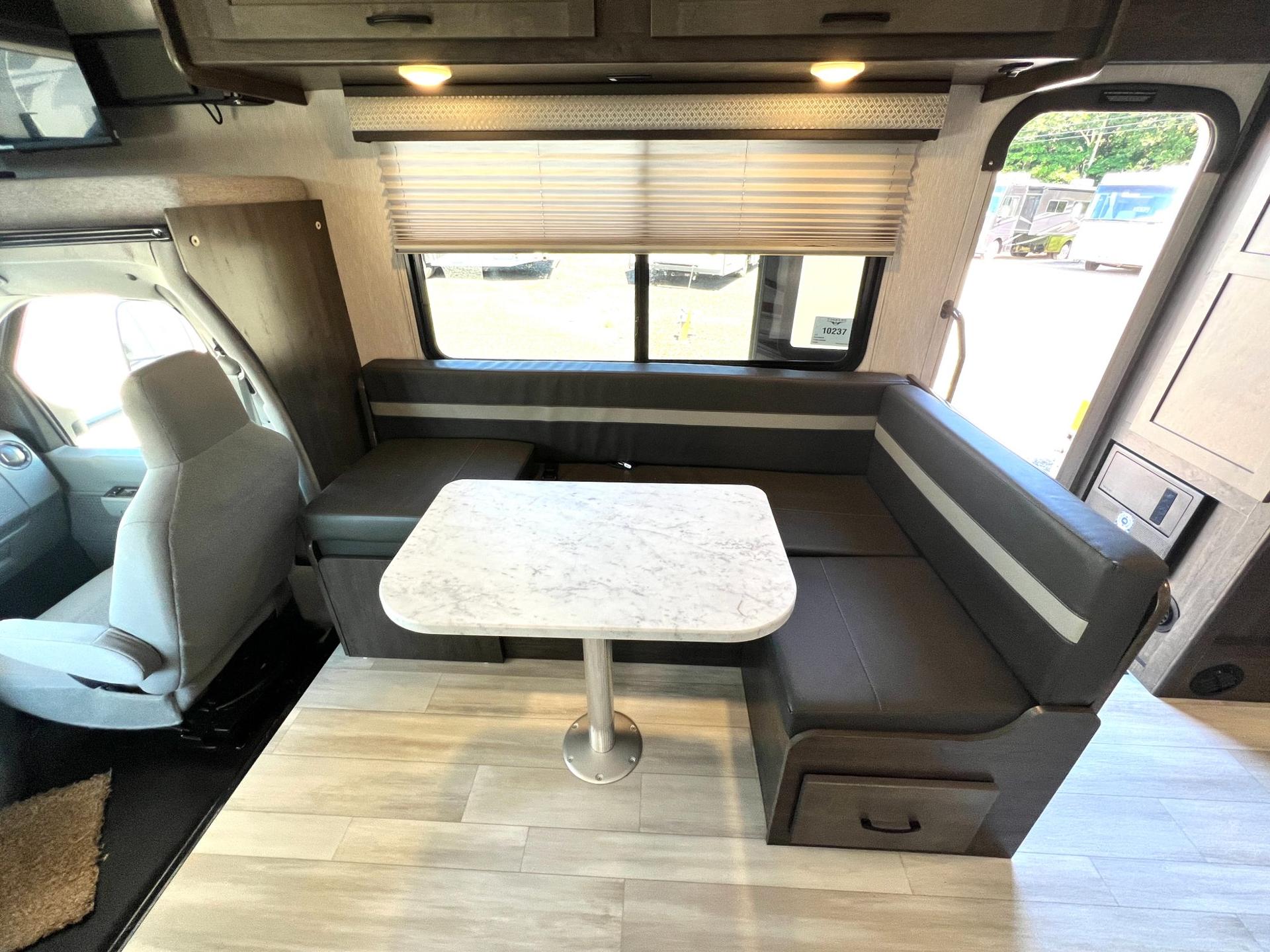2023 Coachmen 2023 Coachmen Leprechaun - thumbnail 21