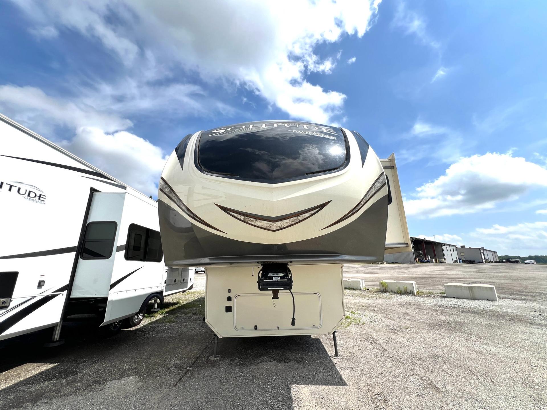 2019 Grand Design 2019 Grand Design Solitude - thumbnail 4
