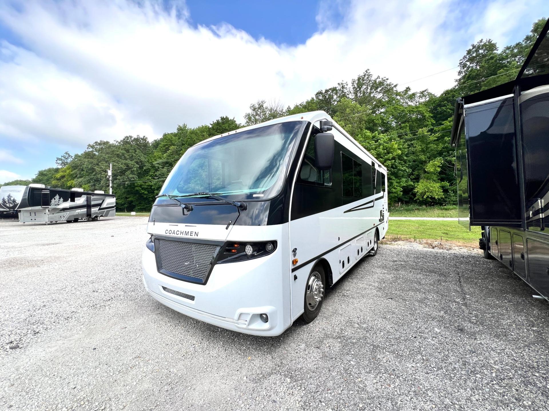 2025 Coachmen 2025 Coachmen Euro - thumbnail 4