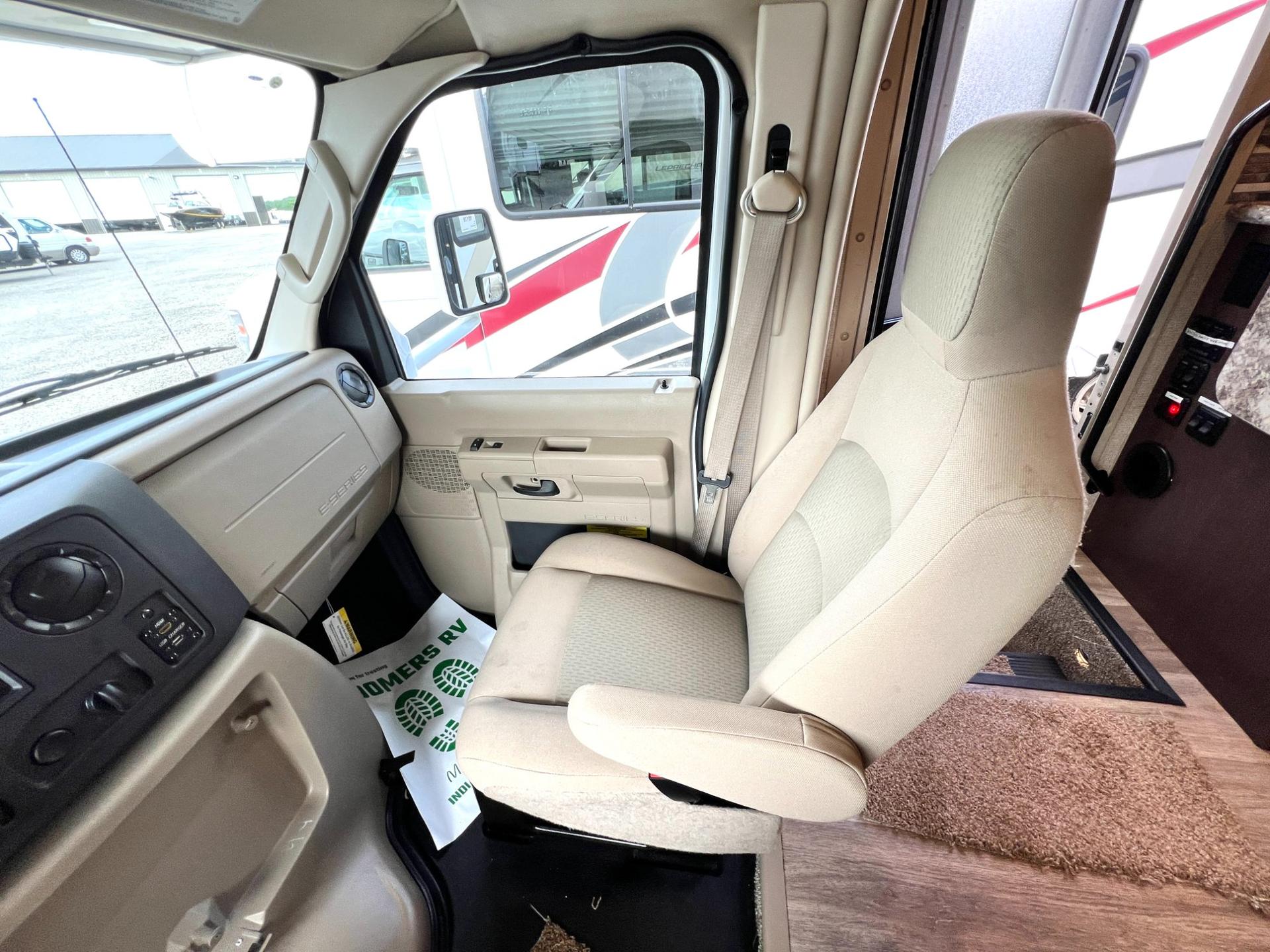 2018 Thor Motor Coach 2018 Thor Motor Coach Freedom Elite - thumbnail 15