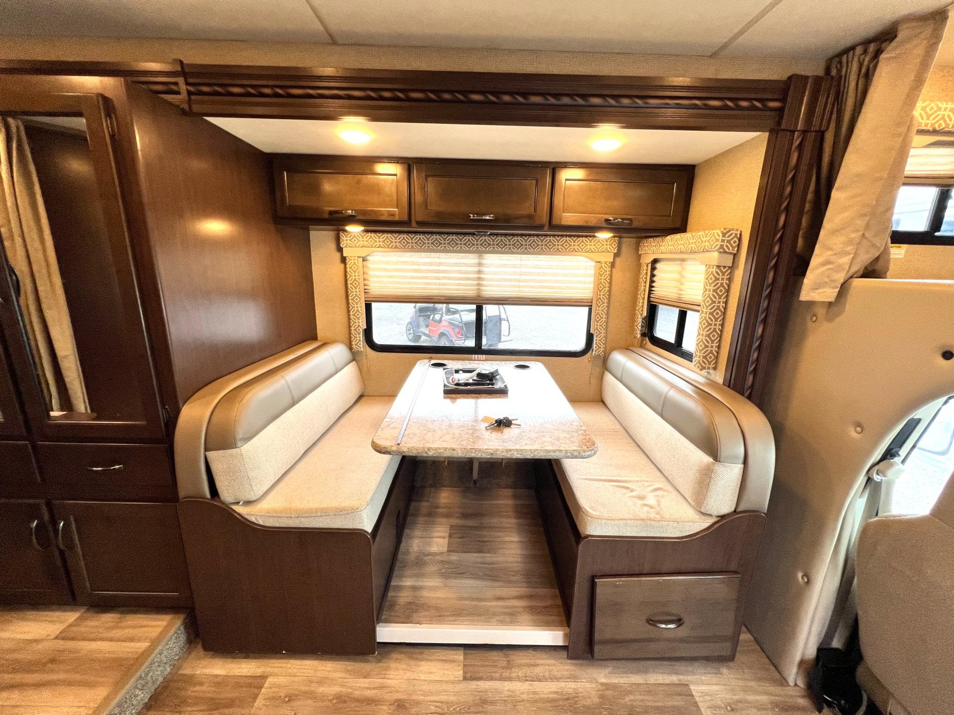 2018 Thor Motor Coach 2018 Thor Motor Coach Freedom Elite - thumbnail 24