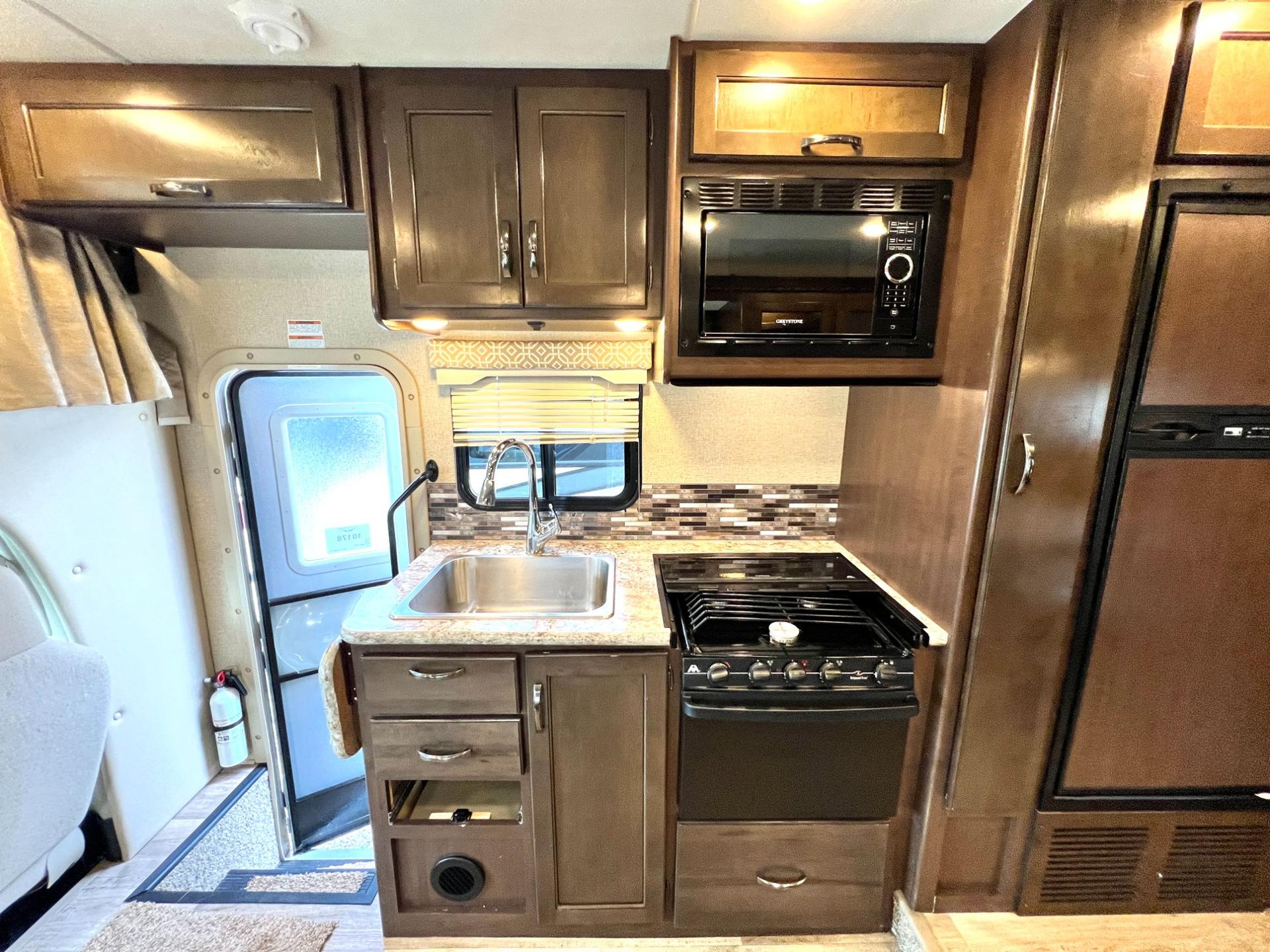 2018 Thor Motor Coach 2018 Thor Motor Coach Freedom Elite - thumbnail 17