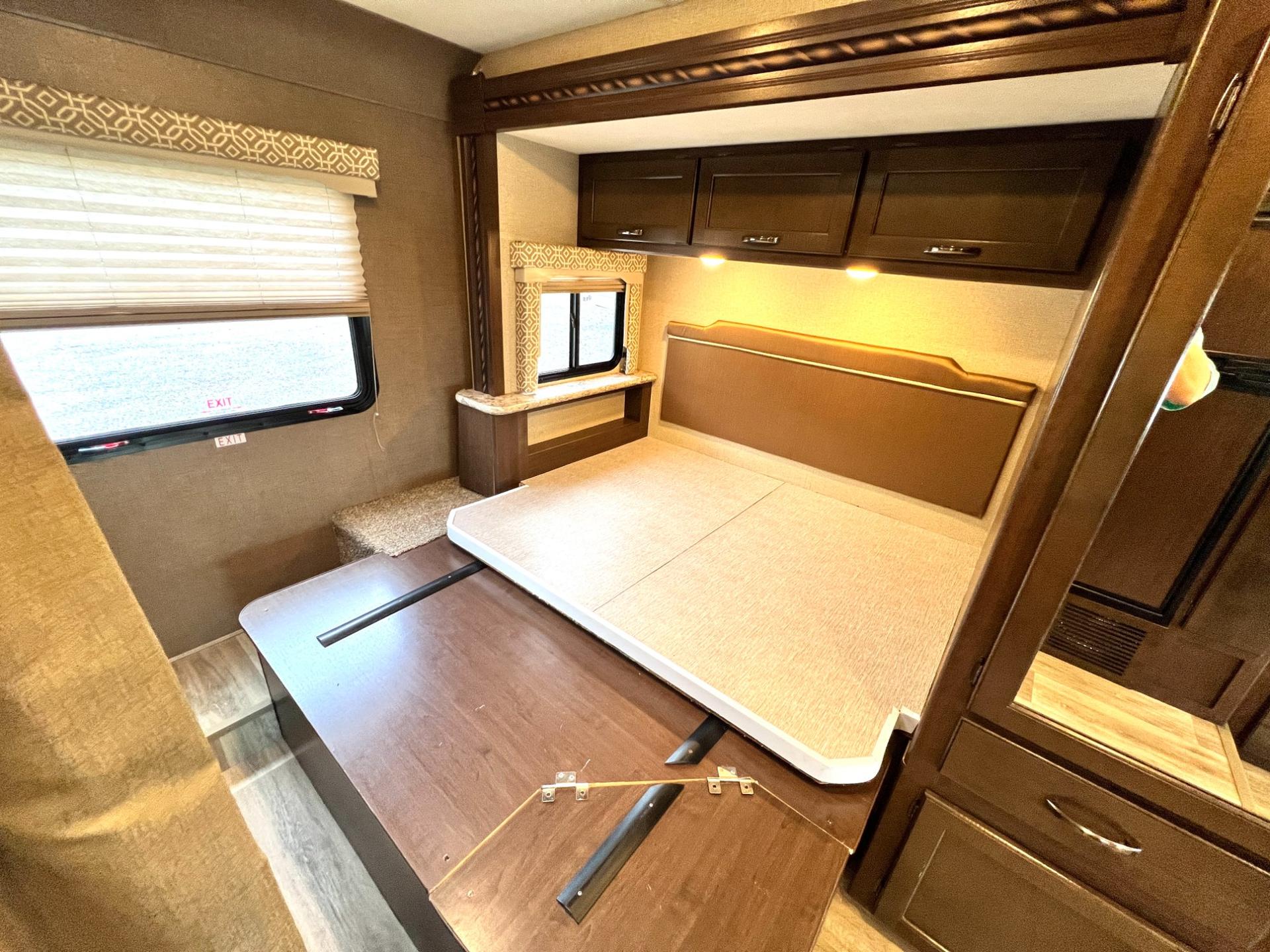 2018 Thor Motor Coach 2018 Thor Motor Coach Freedom Elite - thumbnail 25