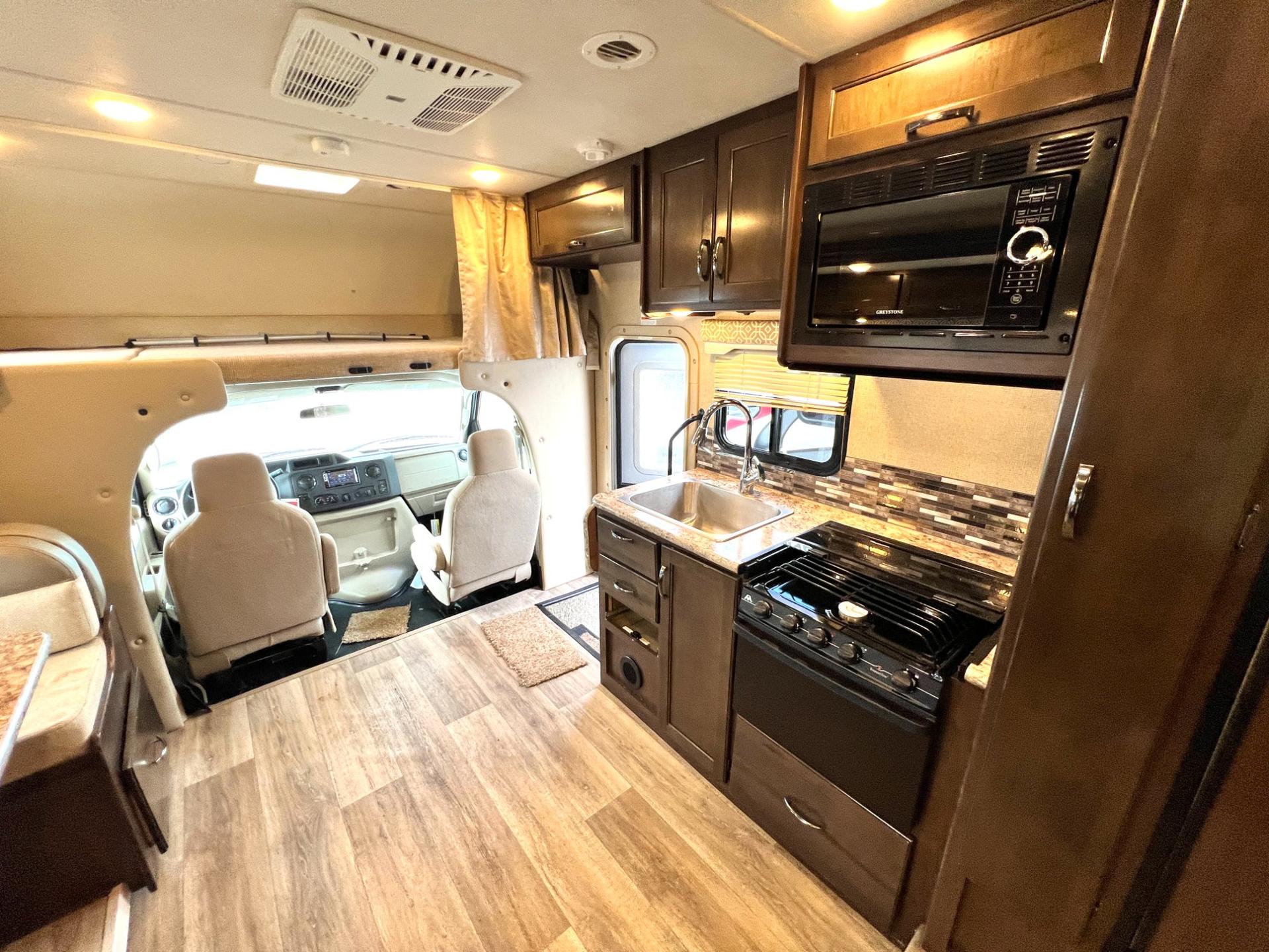 2018 Thor Motor Coach 2018 Thor Motor Coach Freedom Elite - thumbnail 16