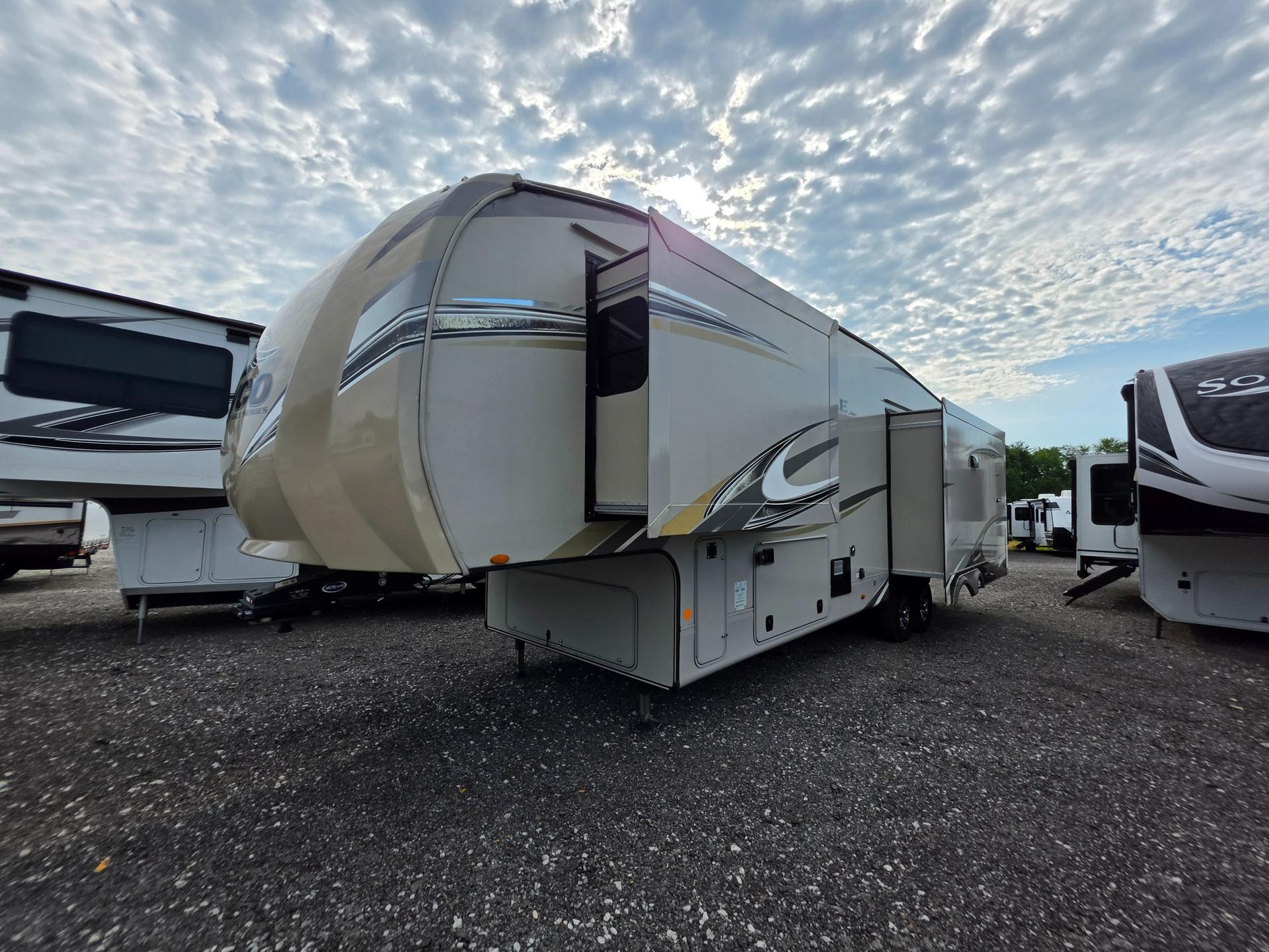 2018 Jayco 2018 Jayco Eagle - thumbnail 3
