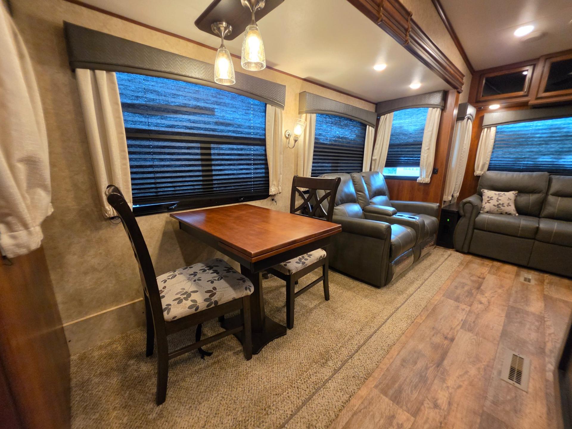 2018 Jayco 2018 Jayco Eagle - thumbnail 15