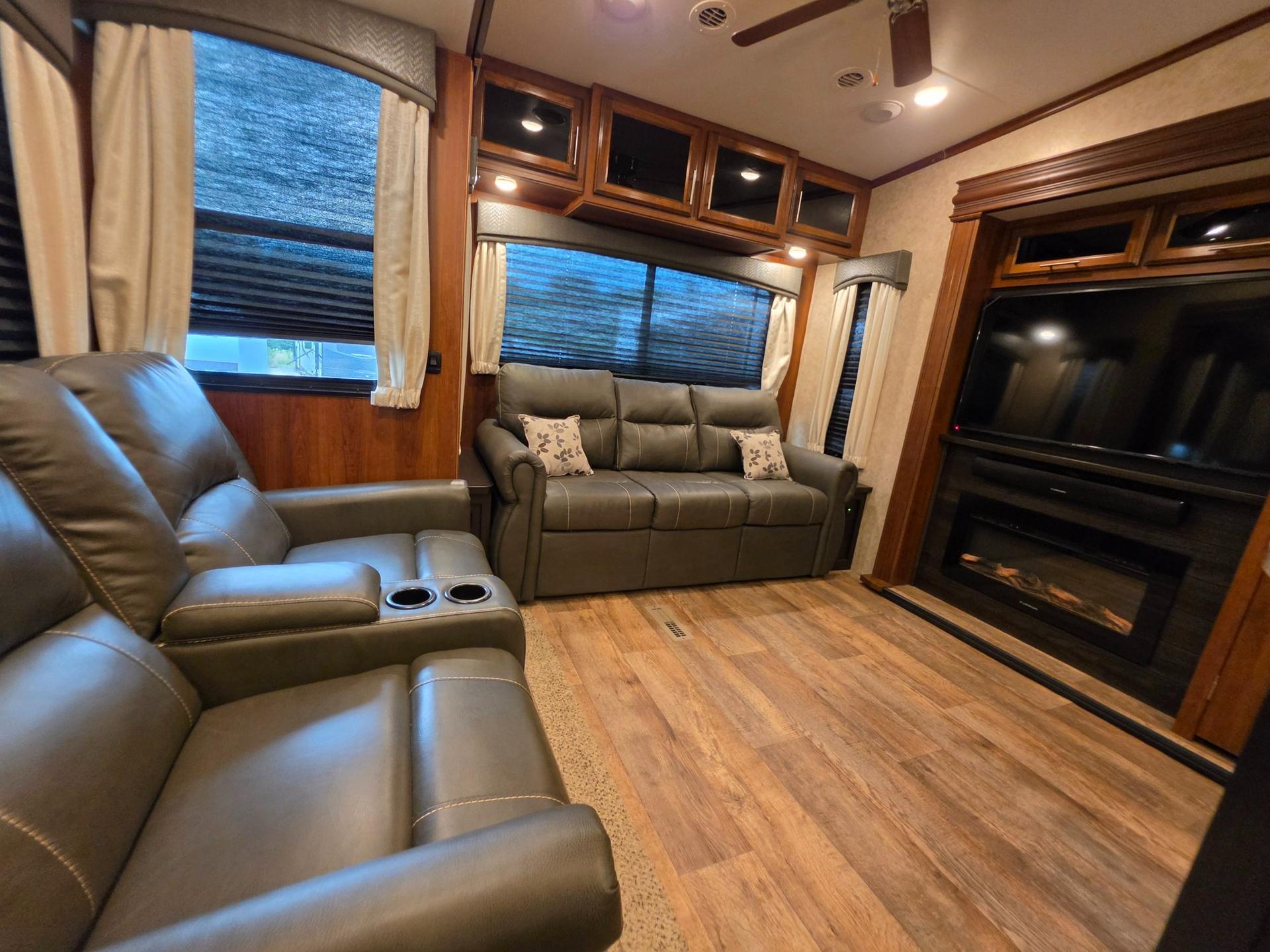 2018 Jayco 2018 Jayco Eagle - thumbnail 17